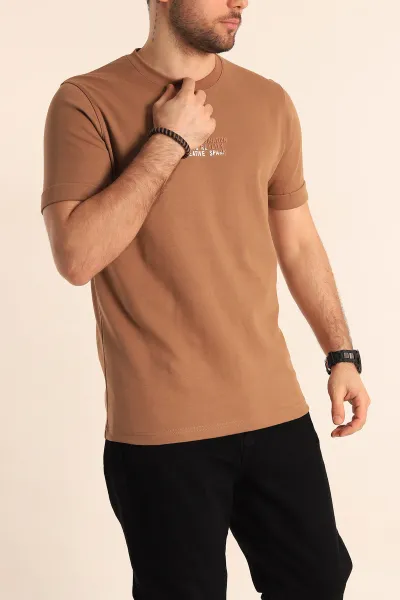 Kahverengi Slim Fit Duble Kol Kabartma Yazı Detay Erkek Tişört 247216