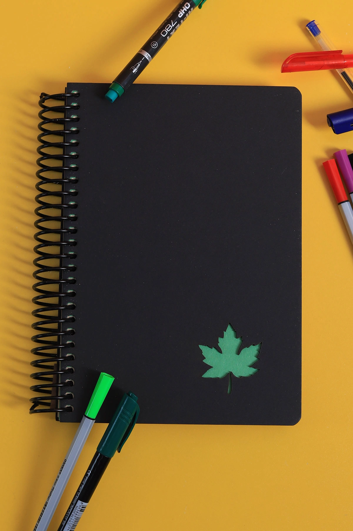17x24 Tokaç Sert Kapak Çizgili Defter 100 Yaprak 296483
