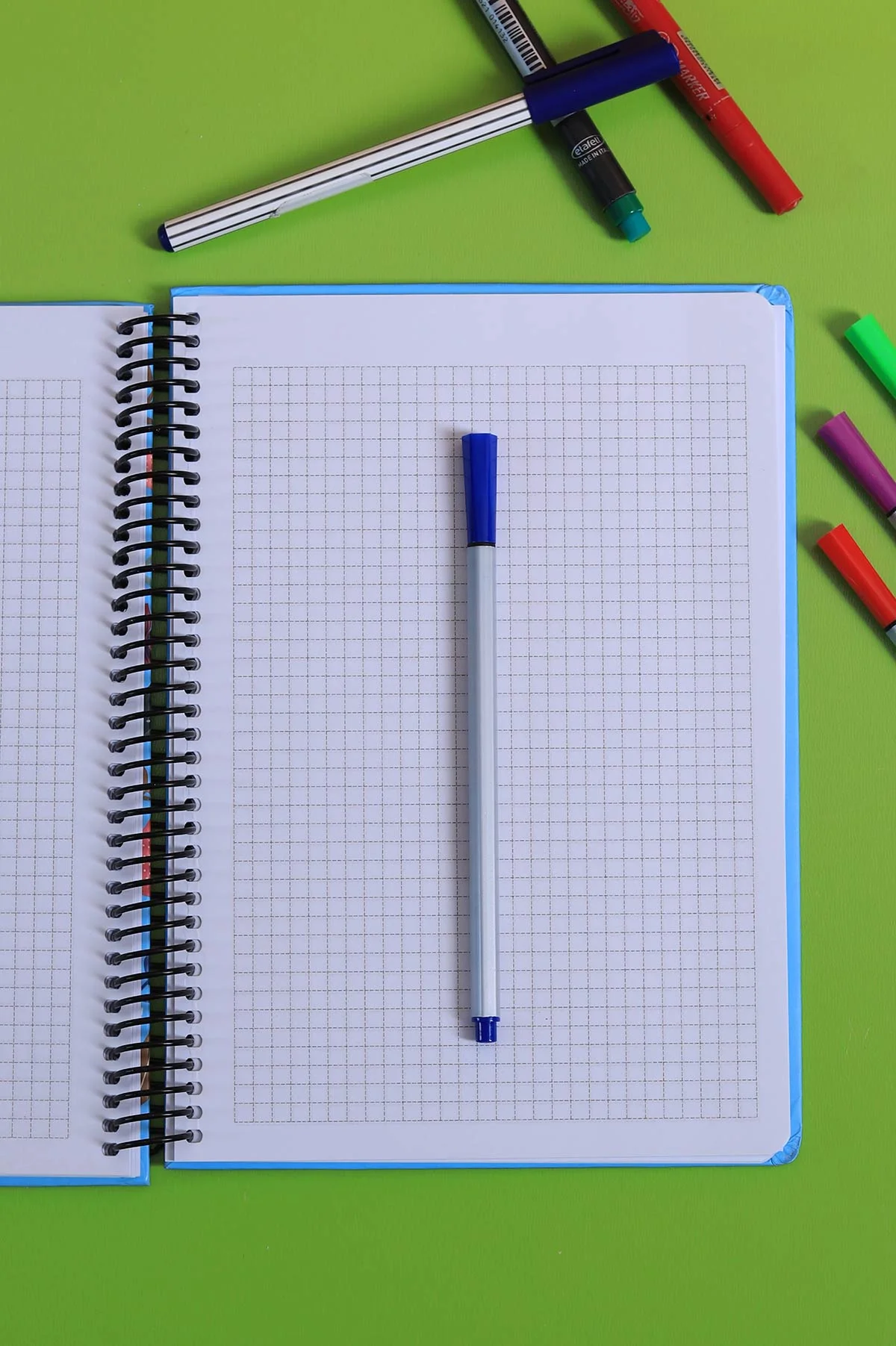 17x24 Tokaç Sert Kapak Kareli Defter 96 Yaprak 296533