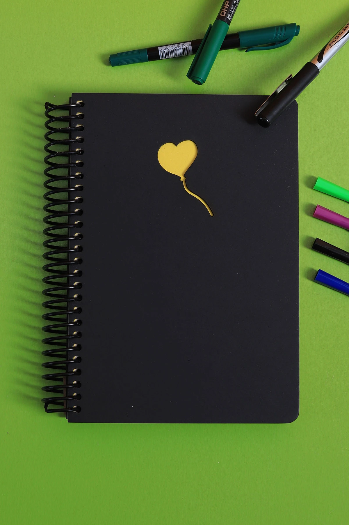 17x24 Tokaç Sert Kapak Lazer Kesim Kareli Defter 100 Yaprak 296441