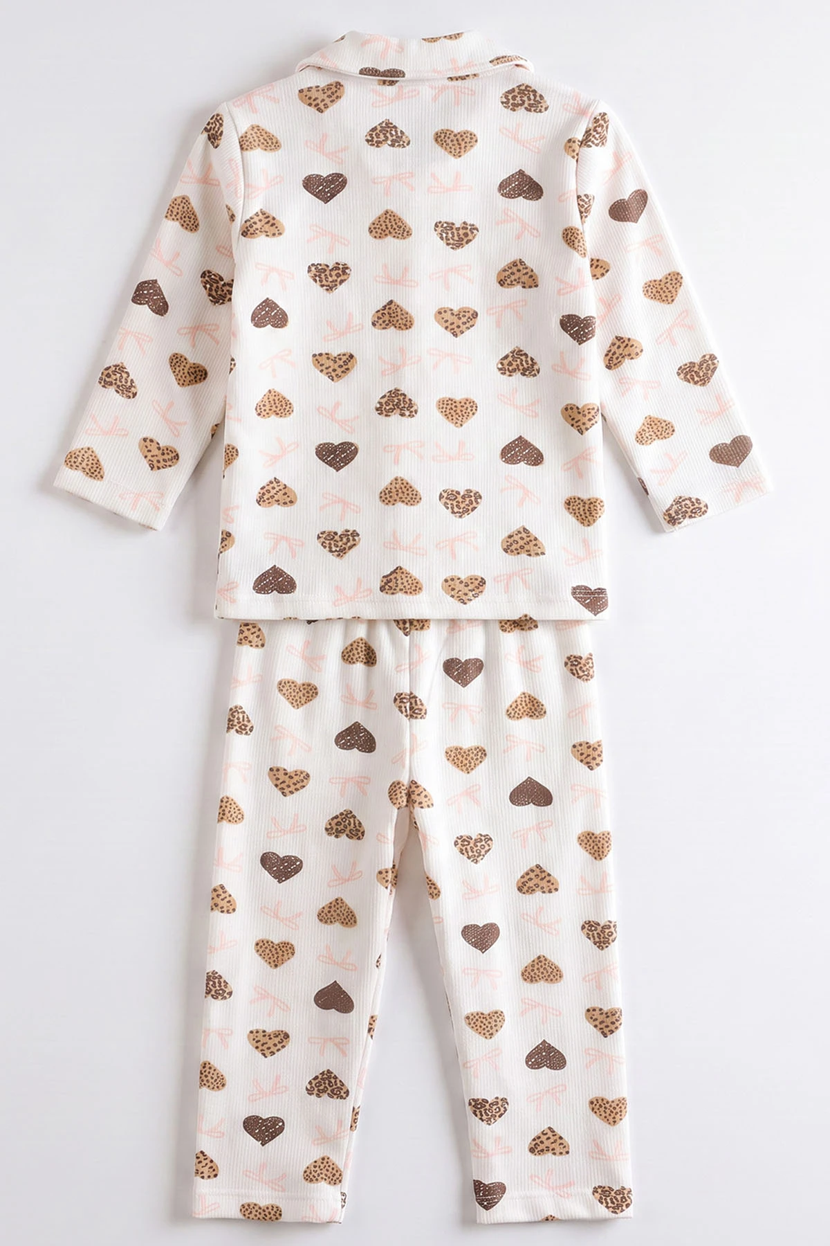 (2-6 Yaş)Leoparlı Kalp  Desenli Önden Düğmeli Hafif Şardonlu Fitilli Kız Çocuk Pijama Takım 491170
