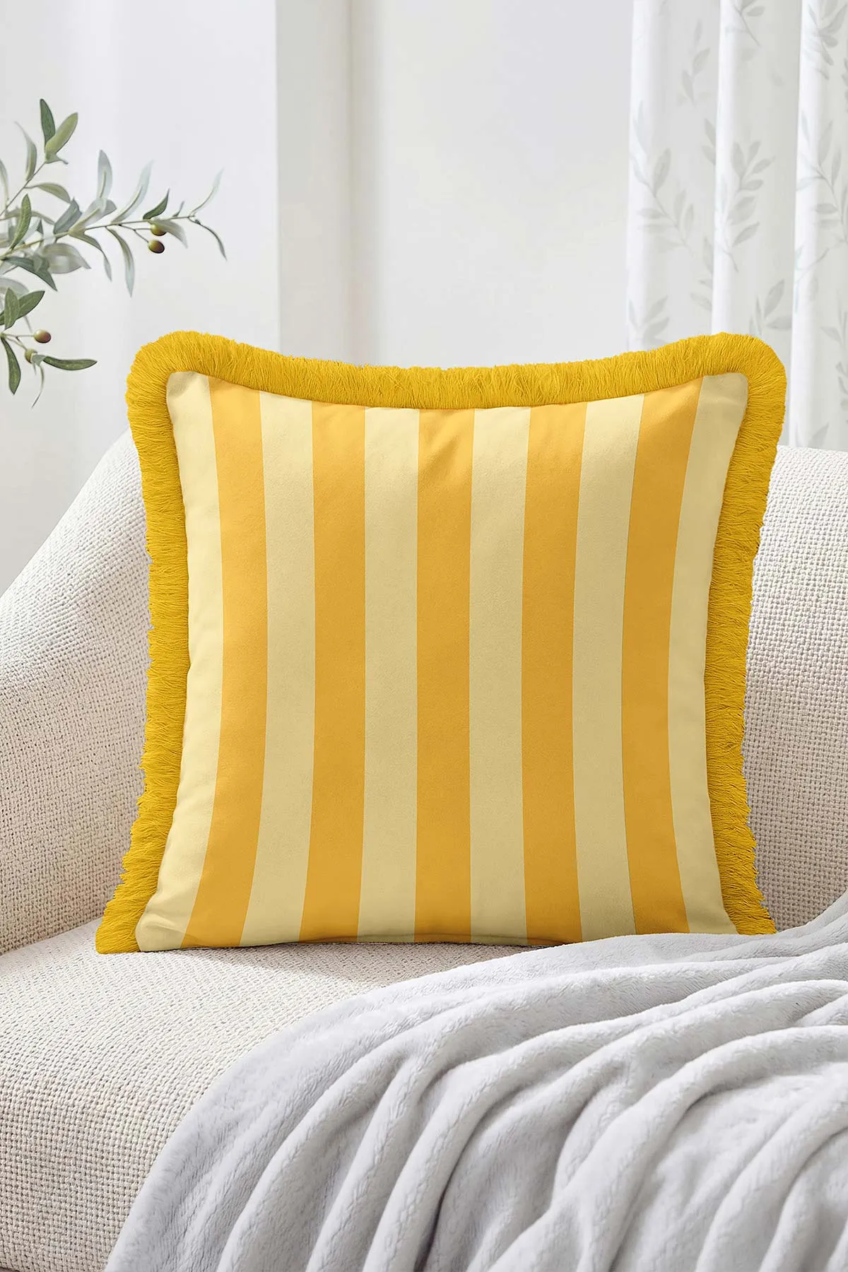 43x43 Cm Dijital Baskılı Fermuarlı Çift Taraflı Saçaklı Kırlent Kılıfı 483393