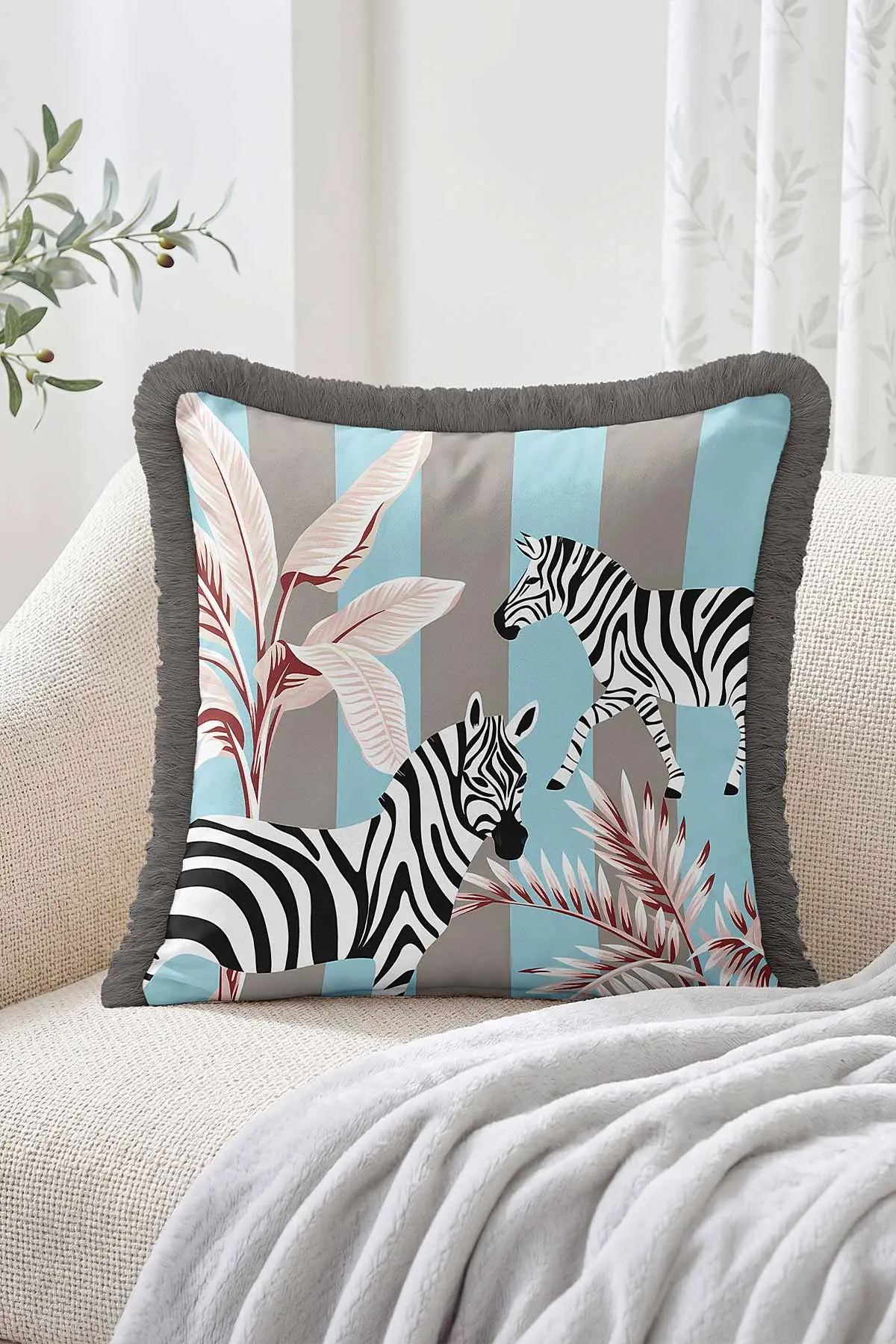43x43 Cm Dijital Baskılı Fermuarlı Çift Taraflı Saçaklı Kırlent Kılıfı 483399