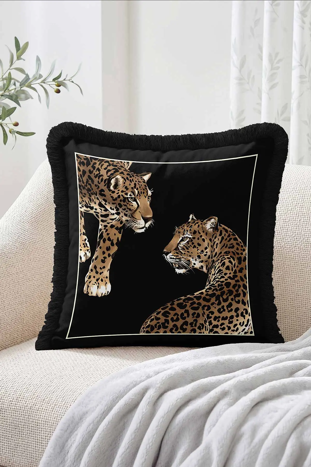 43x43 Cm Dijital Baskılı Fermuarlı Çift Taraflı Saçaklı Kırlent Kılıfı 483442