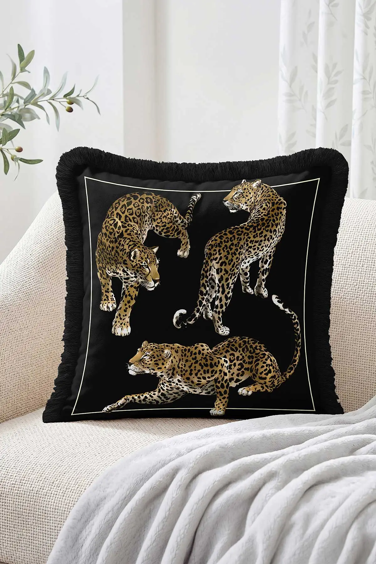 43x43 Cm Dijital Baskılı Fermuarlı Çift Taraflı Saçaklı Kırlent Kılıfı 483443