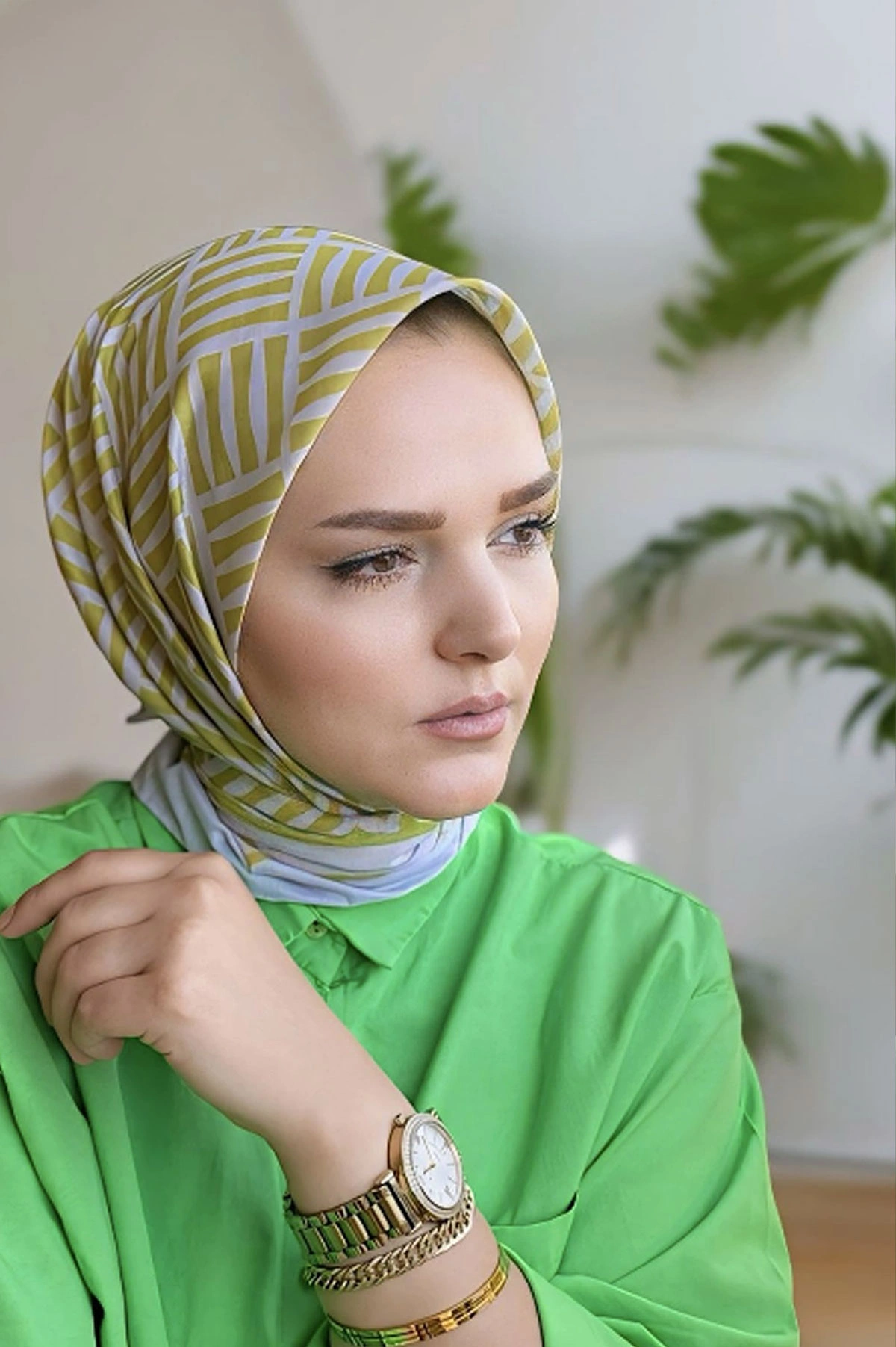 90x90 Baskılı El Dikimi Soft Eşarp 278542