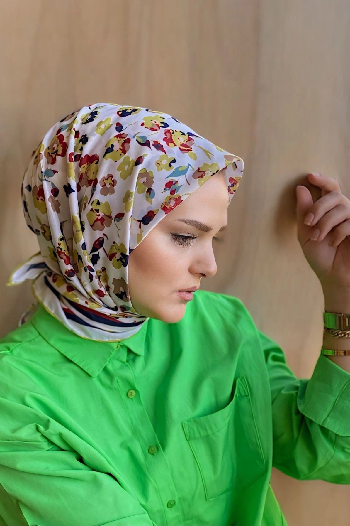 90x90 Baskılı El Dikimi Soft Eşarp 278545