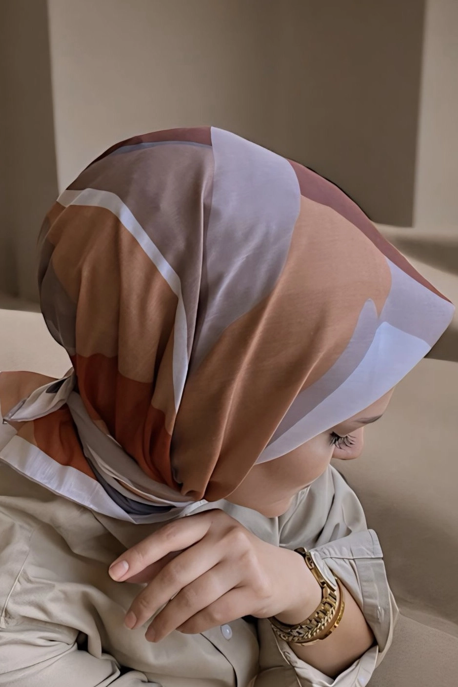 90x90 Baskılı El Dikimi Soft Eşarp 278546