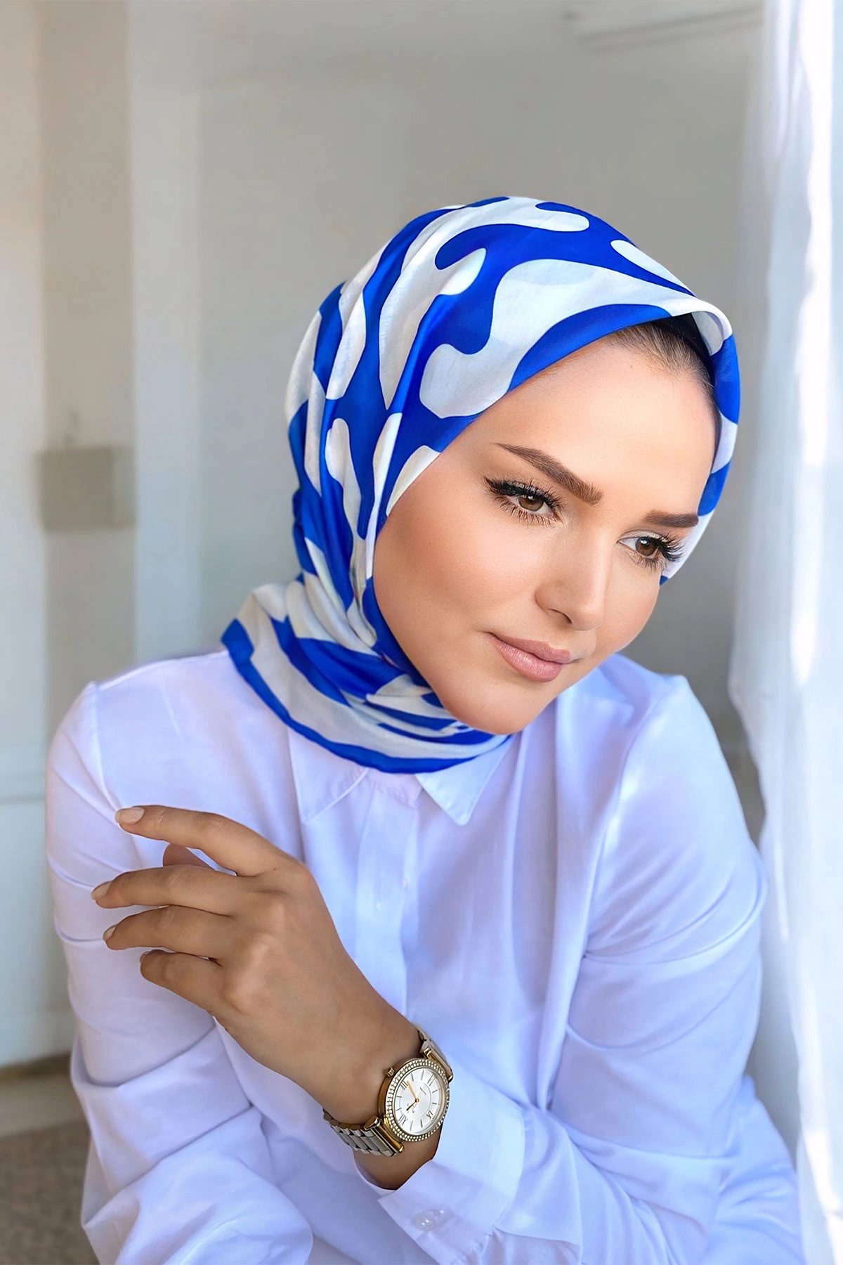 90x90 Baskılı El Dikimi Soft Eşarp 300829