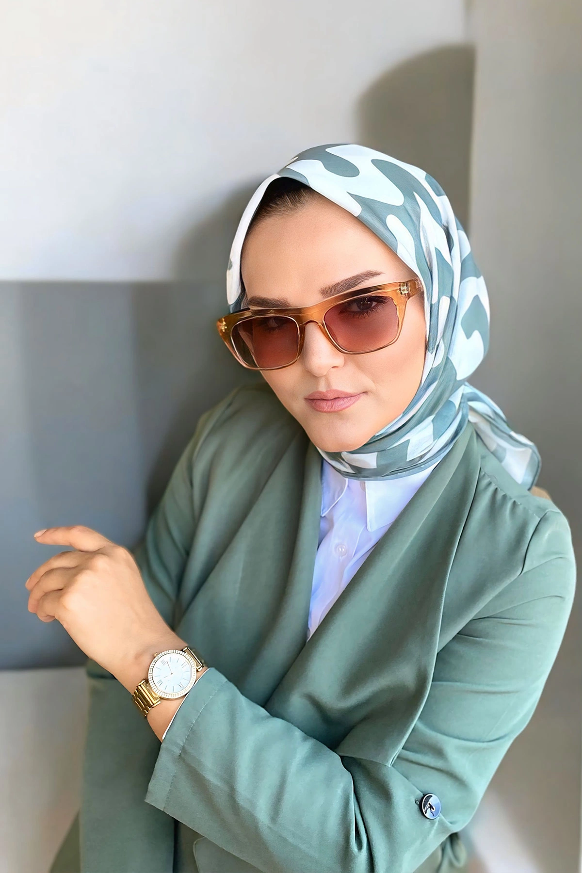 90x90 Baskılı El Dikimi Soft Eşarp 300833