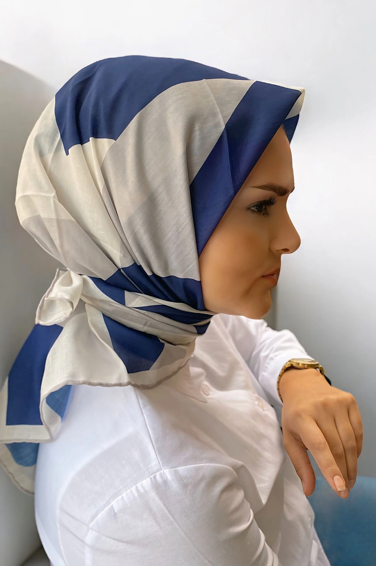 90x90 Baskılı El Dikimi Soft Eşarp 300837
