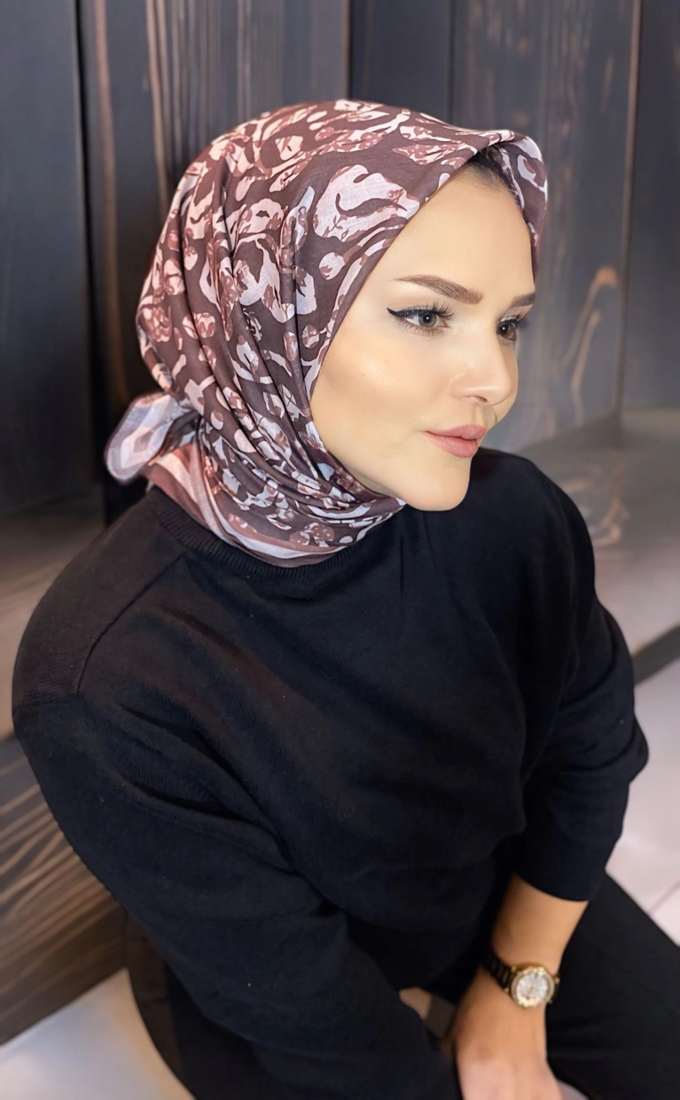Acı Kahve 90x90 Cm Dijital Baskı Lıerre Desenli Pamuk Eşarp 349483