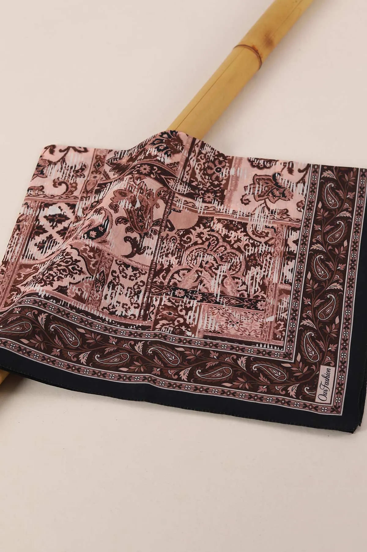 Açık Kahve 75x180 Cm Our Fashion Dijital Baskılı Desenli Soft Şal 408647