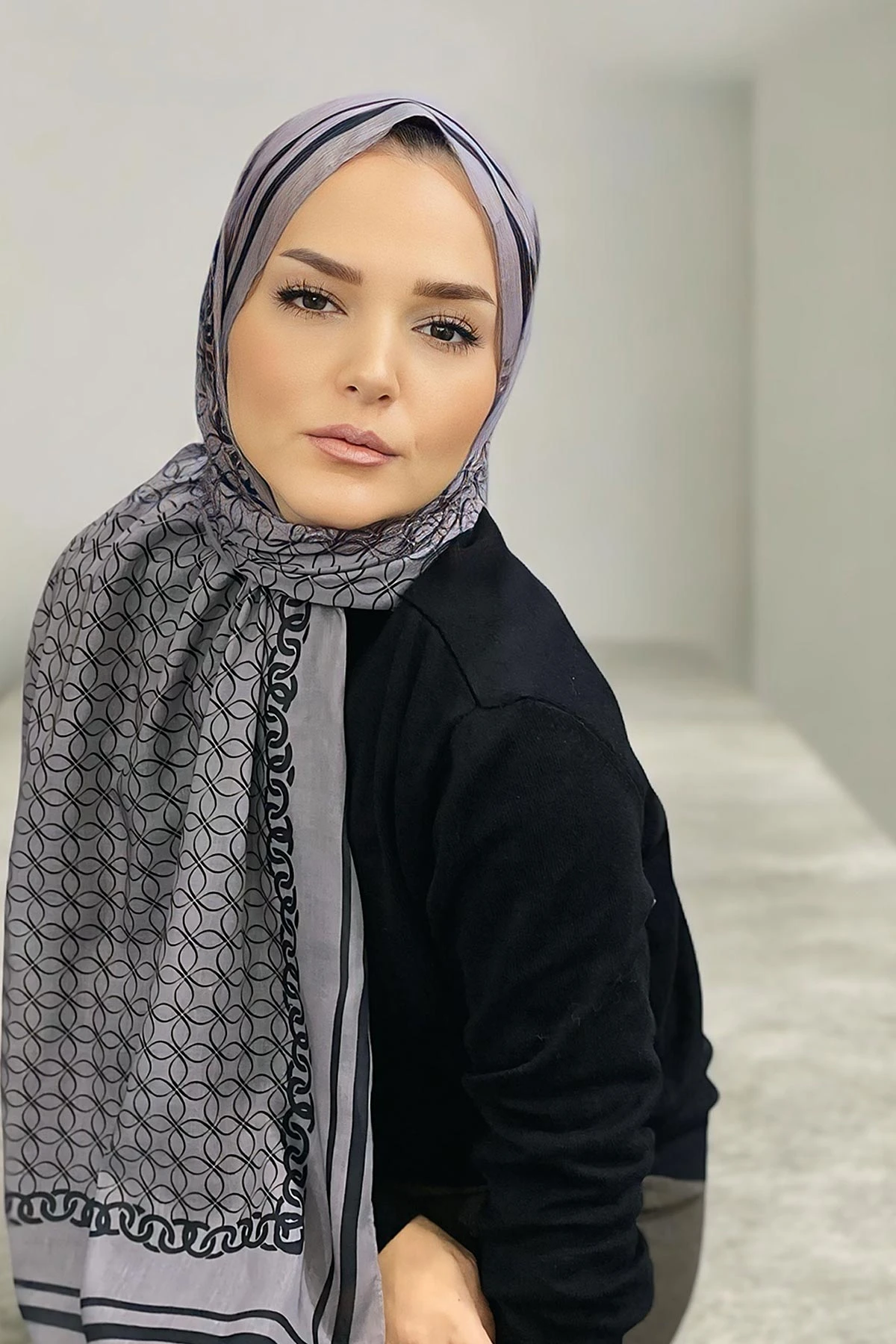 Antrasit 180X70 cm Dijital Baskı Zincir Desenli Pamuk Şal 332914