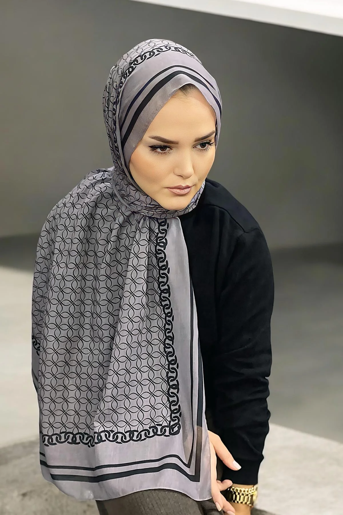 Antrasit 180X70 cm Dijital Baskı Zincir Desenli Pamuk Şal 332914