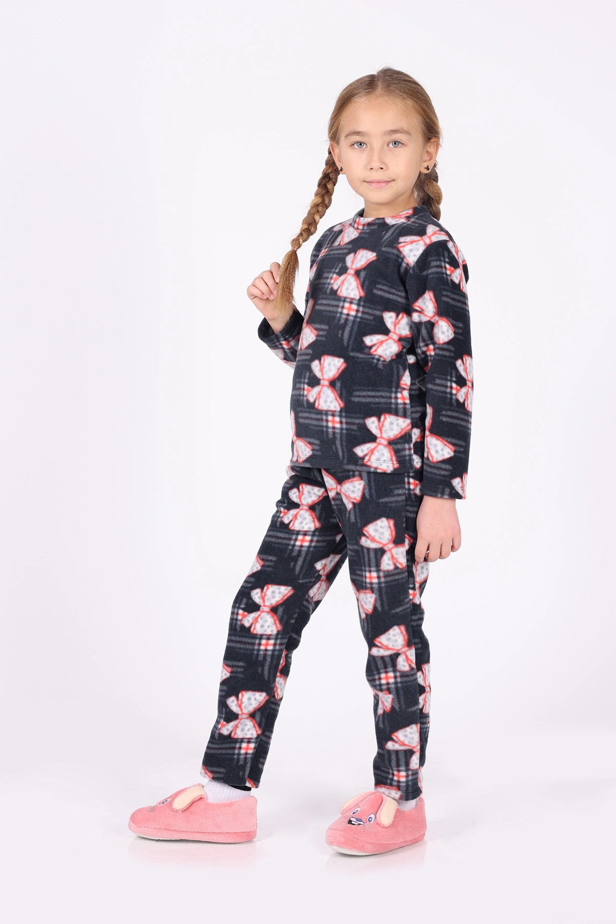 Antrasit (4-12 Yaş)Fiyonk  Desenli Polar Kumaş Kız Çocuk Pijama Takımı 327466
