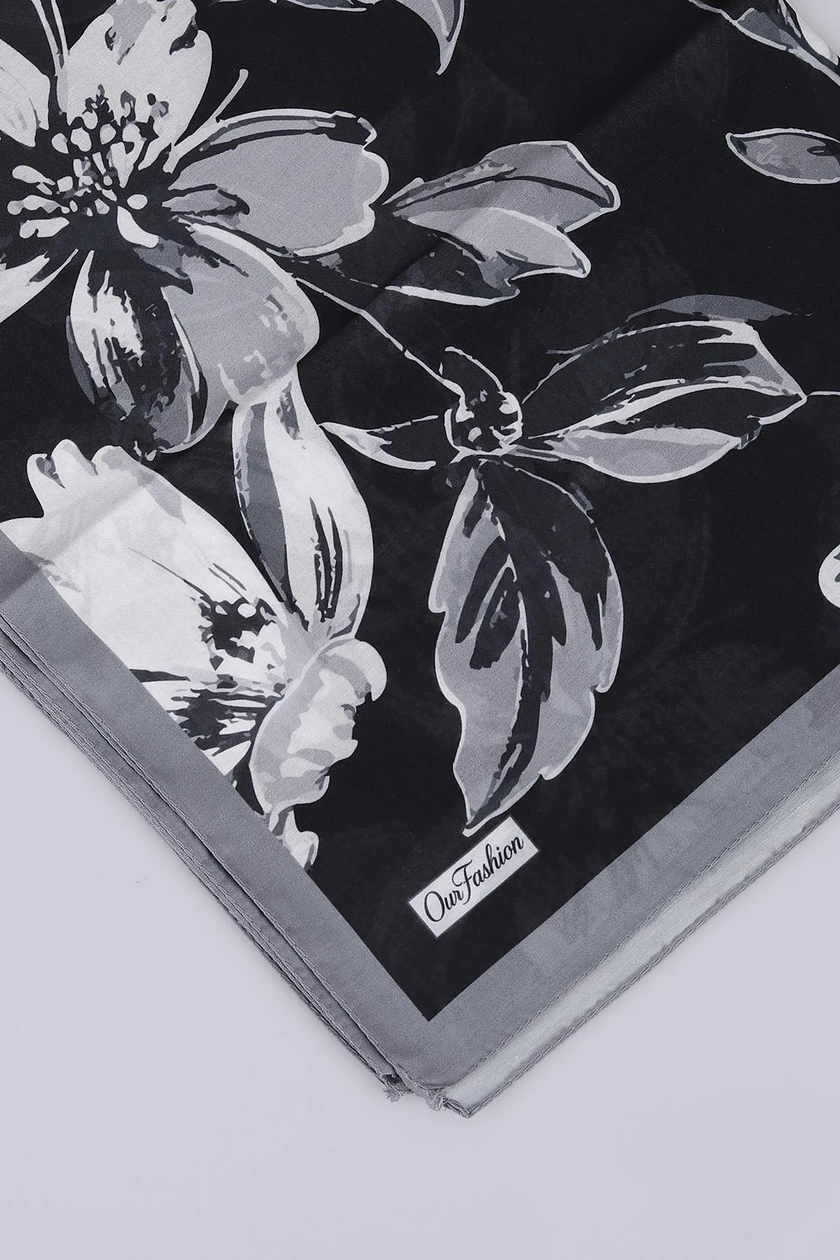 Antrasit 75*180 Cm Çok Çiçek Baskılı Dijital Soft Tülbent Şal 469402