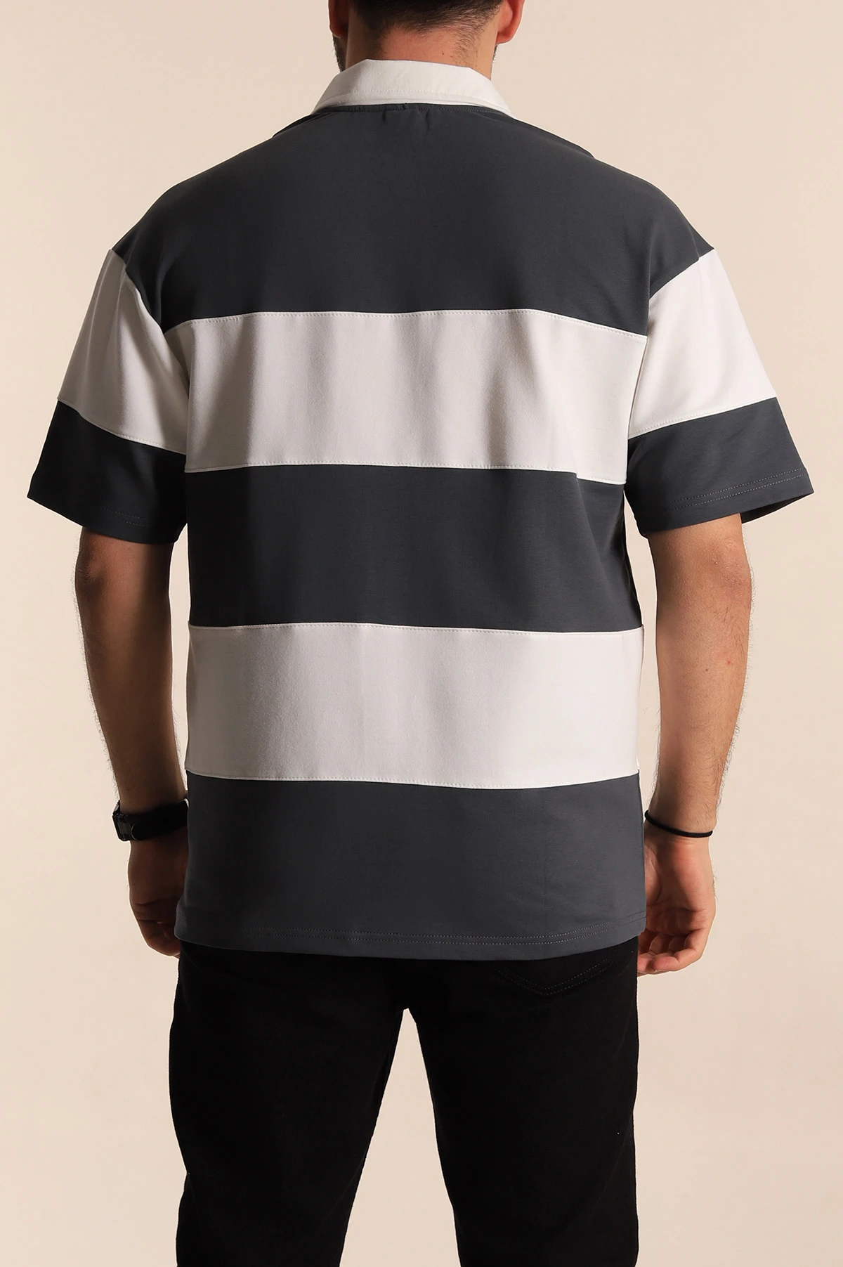 Antrasit Beyaz Geniş Çizgili Oversize İki İp Polo Yaka Erkek Tişört 268912