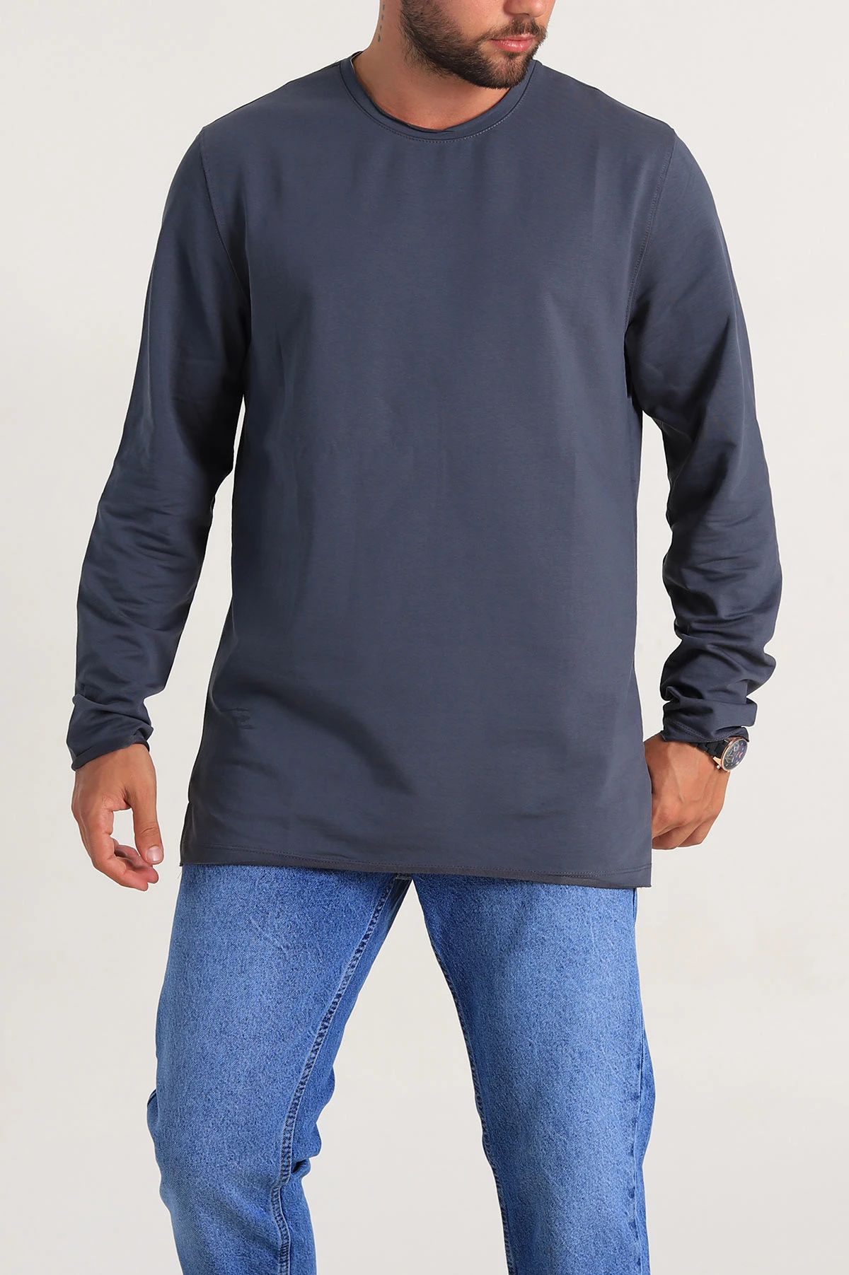 Antrasit İki İp Yırtık Yaka Detaylı Basic Erkek Sweatshirt 299820