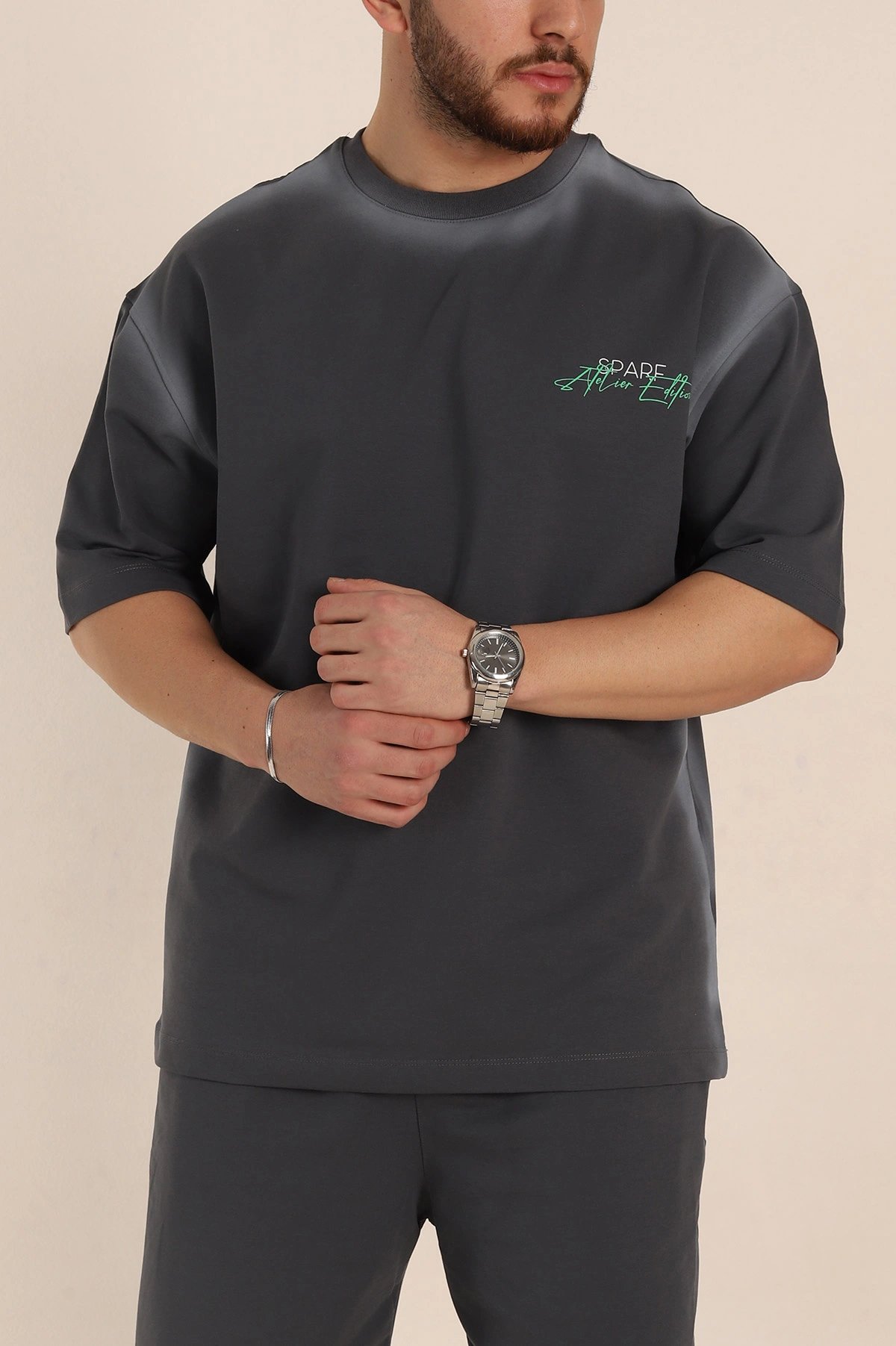 Antrasit Oversize Yazı Detaylı Yıkamalı Erkek Tişört 354074