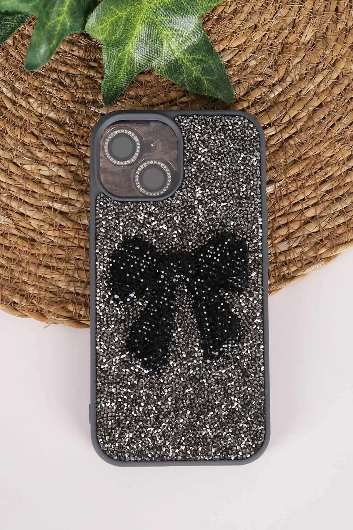 Antrasit TeknoCase İPhone 15 Uyumlu Nelly Diamond Serisi Taşlı Lens Hediyeli Sert Silikon Telefon Kılıfı 480935