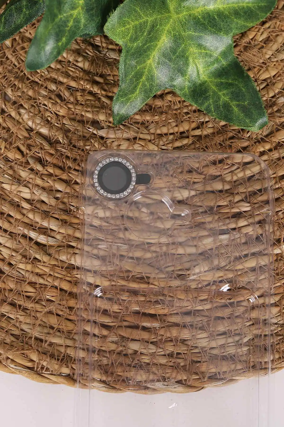 Antrasit TeknoCase İPhone 16E & 17E Uyumlu Nelly Diamond Serisi Taşlı Lens Hediyeli Sert Silikon Telefon Kılıfı 480975