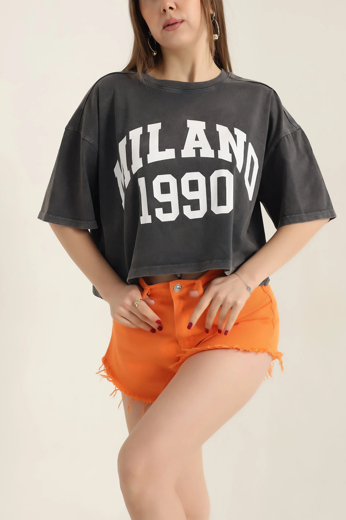 Antrasit Yıkamalı Baskılı Bayan Tişört 337281