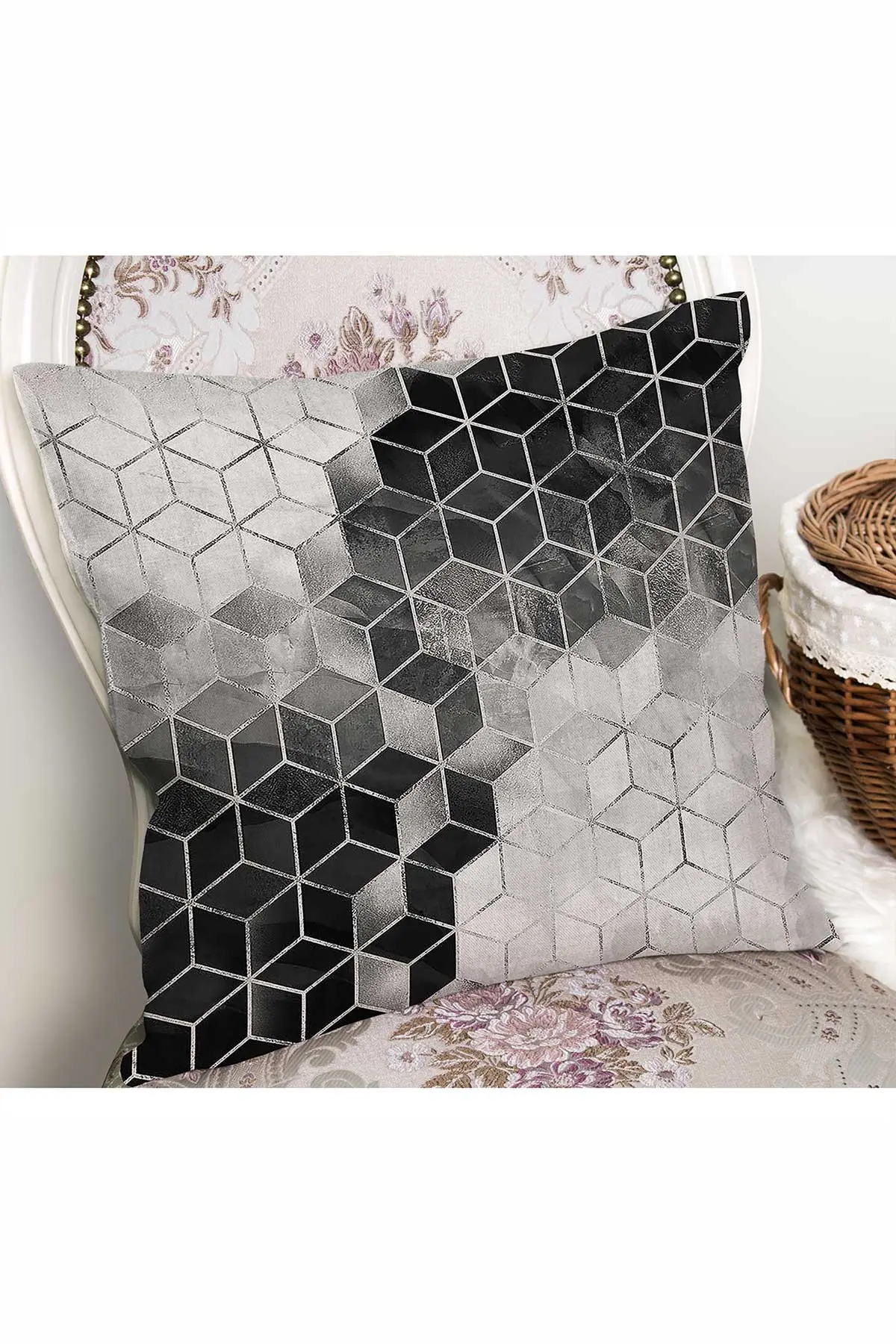 43x43 Dijital Baskılı Fermuarlı Modern Kırlent Kılıfı 308766