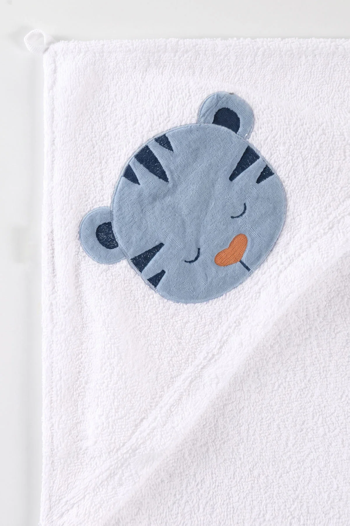 Bebe Mavisi (0-24 Ay) Sevimli Kaplan Nakışlı Unisex Bebek Bornoz Seti 475601
