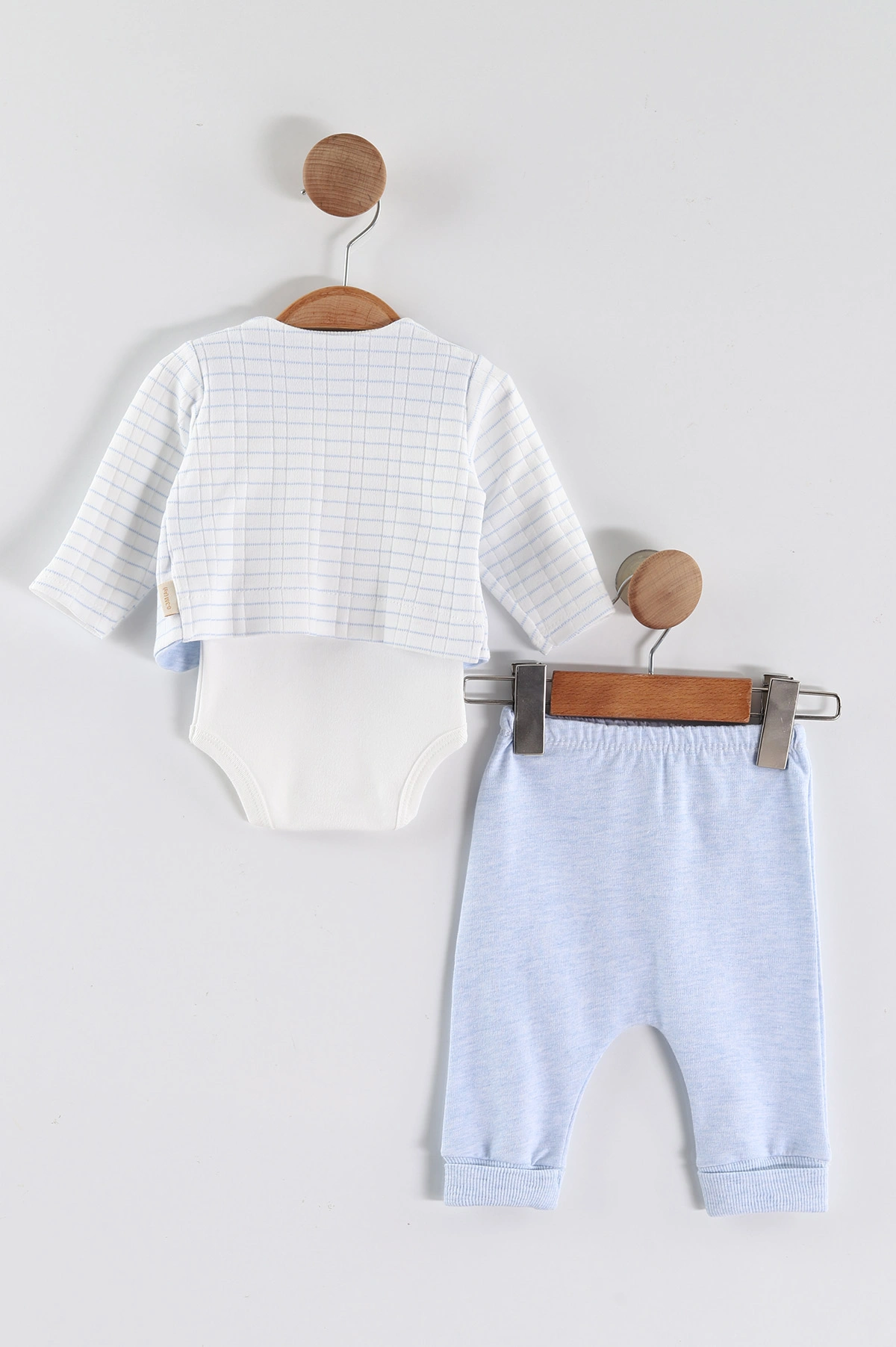 Bebe Mavisi (0-9 Ay) Taçlı Ayı Nakışlı Zıbınlı ve Ceketli  Erkek Bebek 3'lü Takım 456348