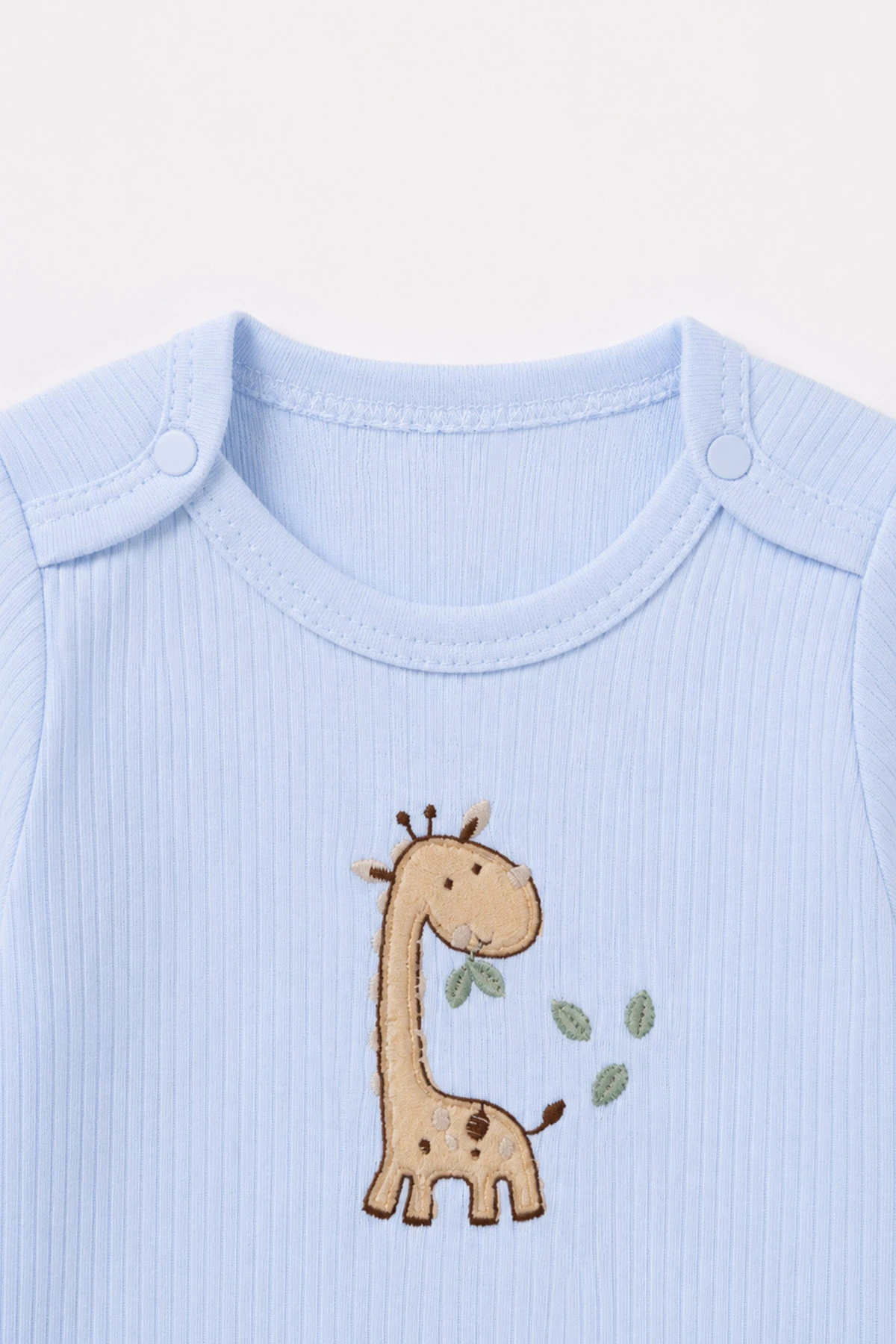 Bebe Mavisi (0-9 Ay) Zürafa Nakışlı Raporlu Erkek Bebek Takım 480449