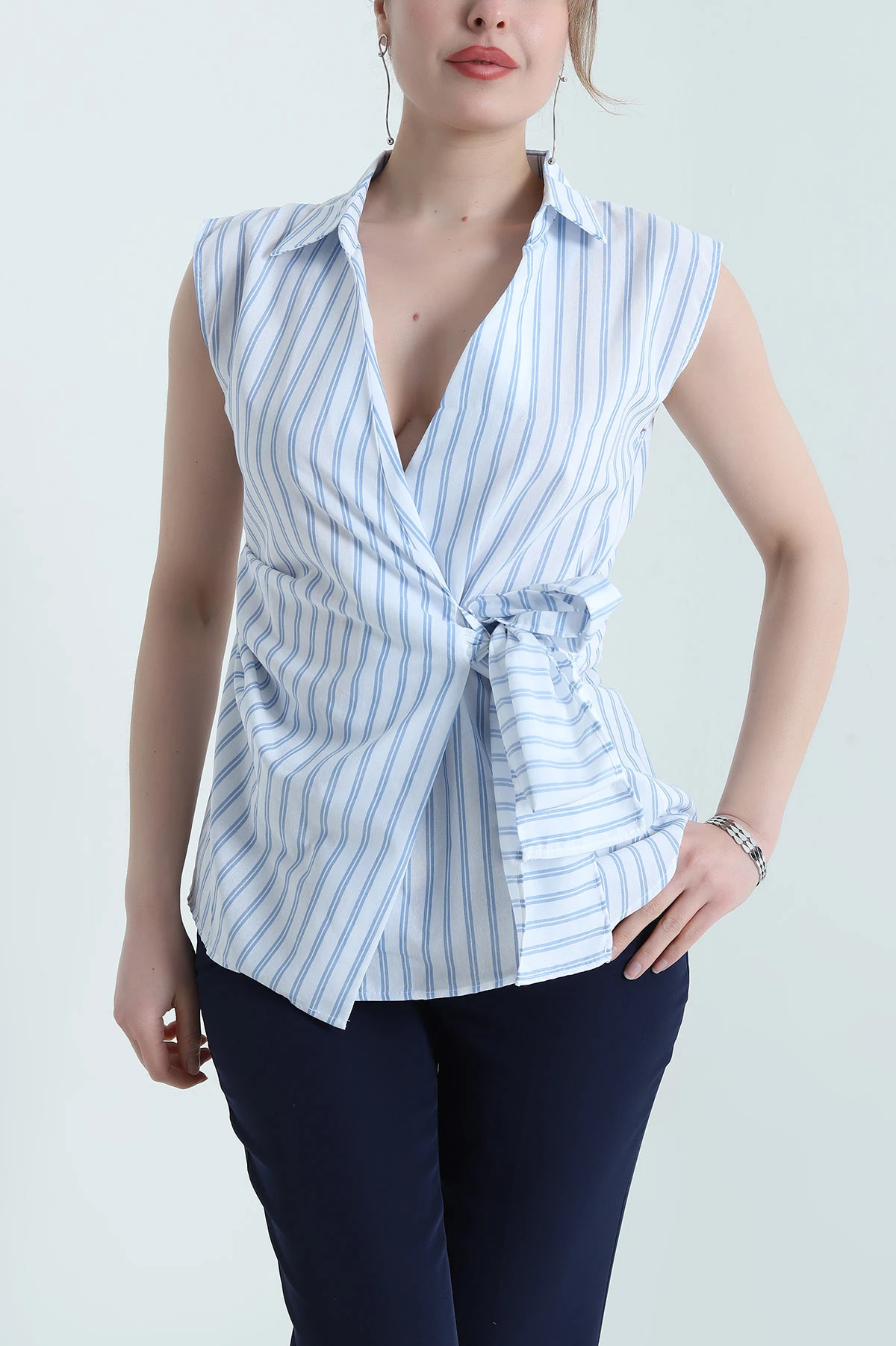Bebe Mavisi Çizgili Poplin Kolsuz Kadın Bluz 452928
