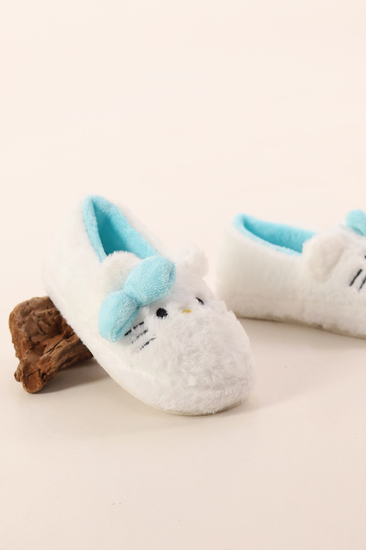 Bebe Mavisi Ekru ( 30 - 35 ) Peluş Figürlü Kız Çocuk Panduf 391090