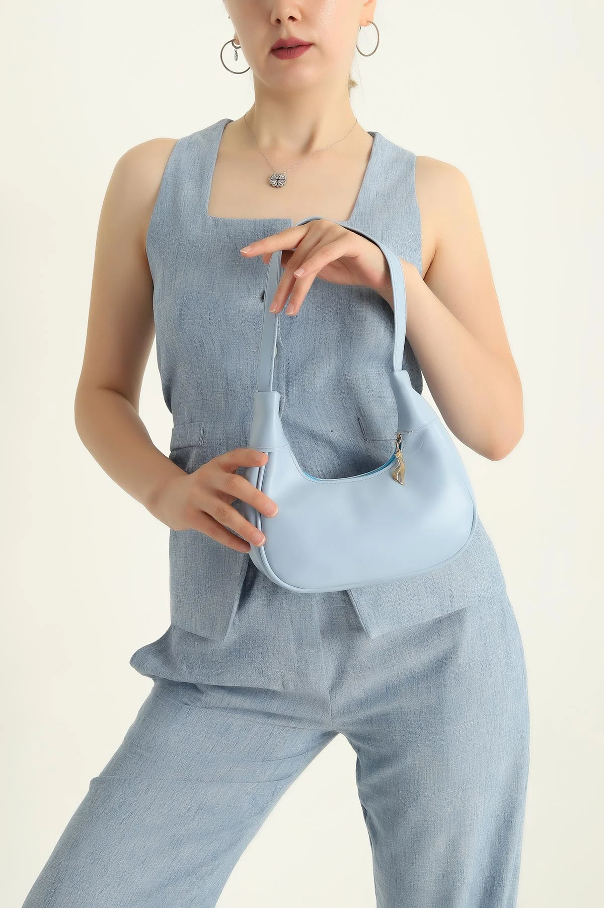 Bebe Mavisi Fermuarlı Kol ve Omuz Çantası 286381
