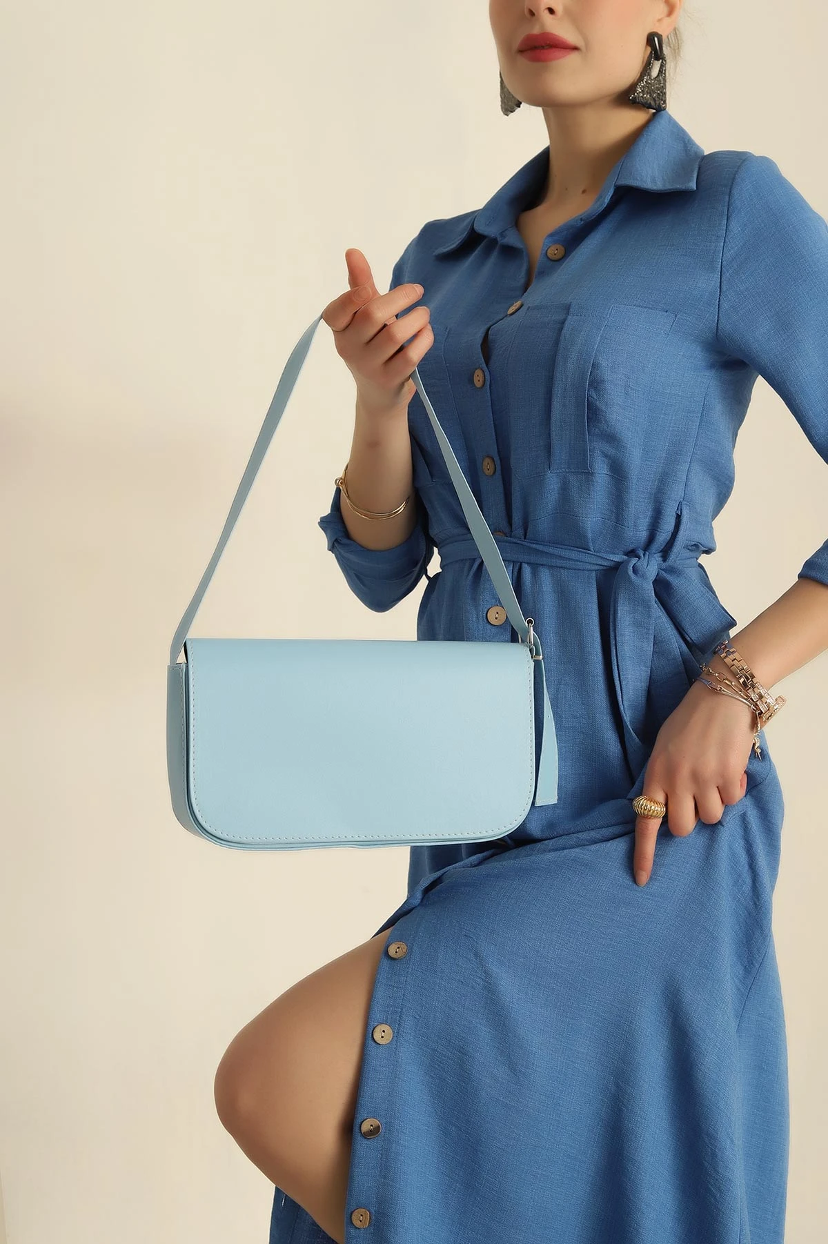 Bebe Mavisi Mıknatıs Kapaklı Ayarlanabilir Askılı Omuz Çantası 253658
