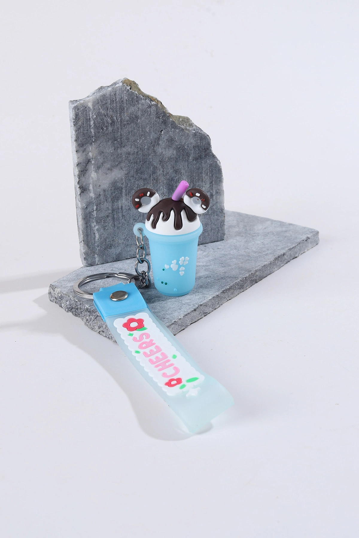 Bebe Mavisi Milkshake Figürlü Silikon Anahtarlık ve Çanta Süsü 304320