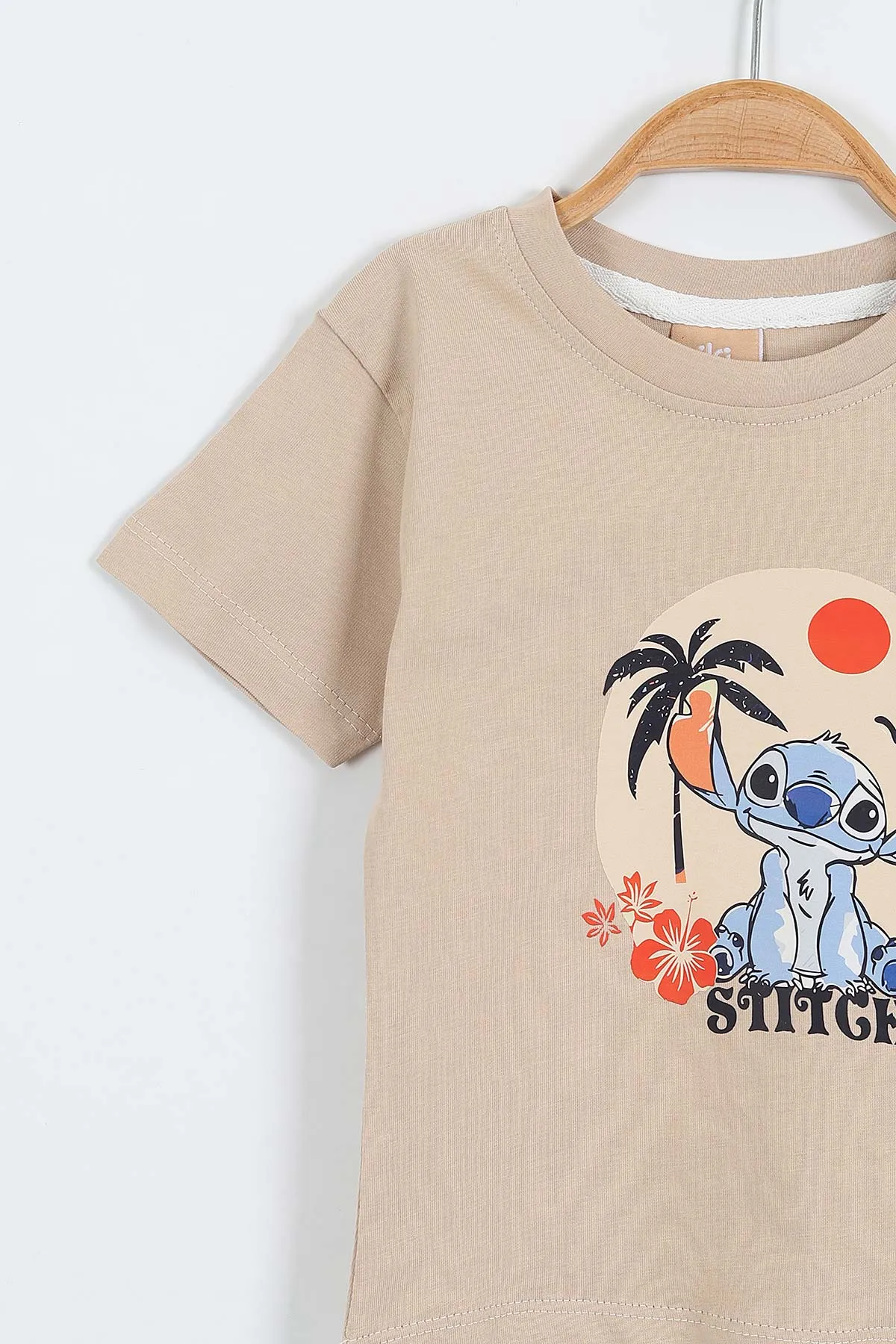 Bej (2-5 Yaş) Stich Baskılı   Şortlu Erkek Çocuk Yazlık Takım 357531