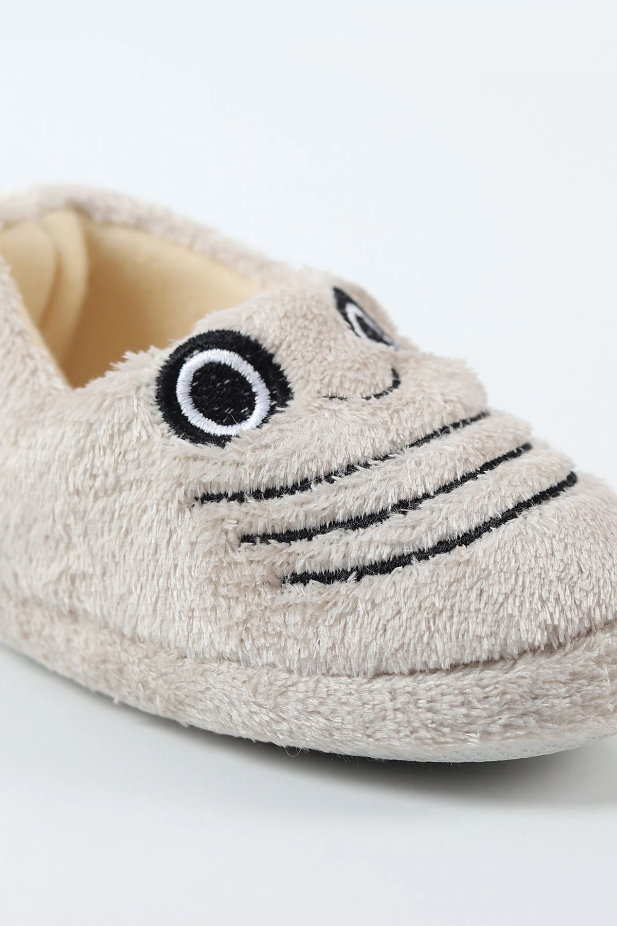 Bej ( 25 - 30 ) Peluş Figürlü Erkek Çocuk Panduf 496301