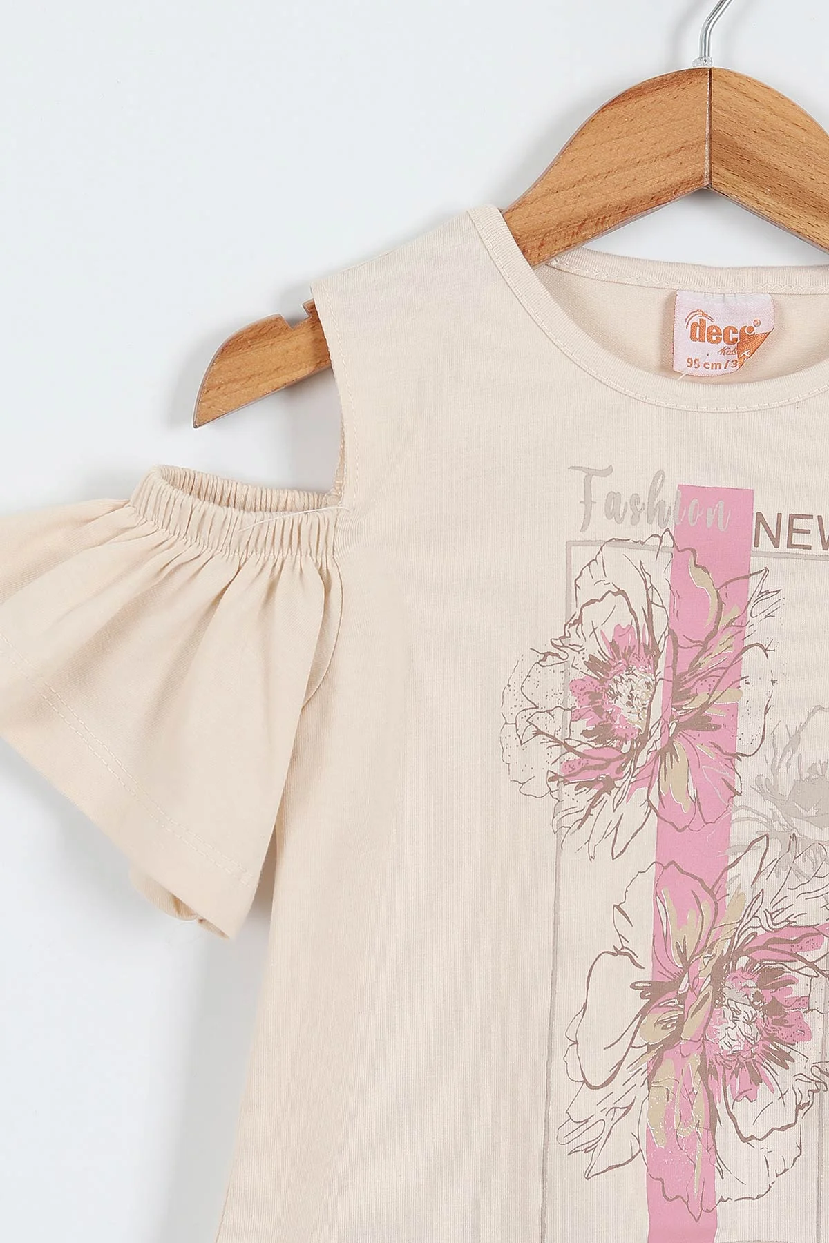 Bej (3-7 Yaş) Fashion Baskılı Açık Omuz Detaylı Kemerli Şortlu Kız Çocuk Yazlık Takım 361717