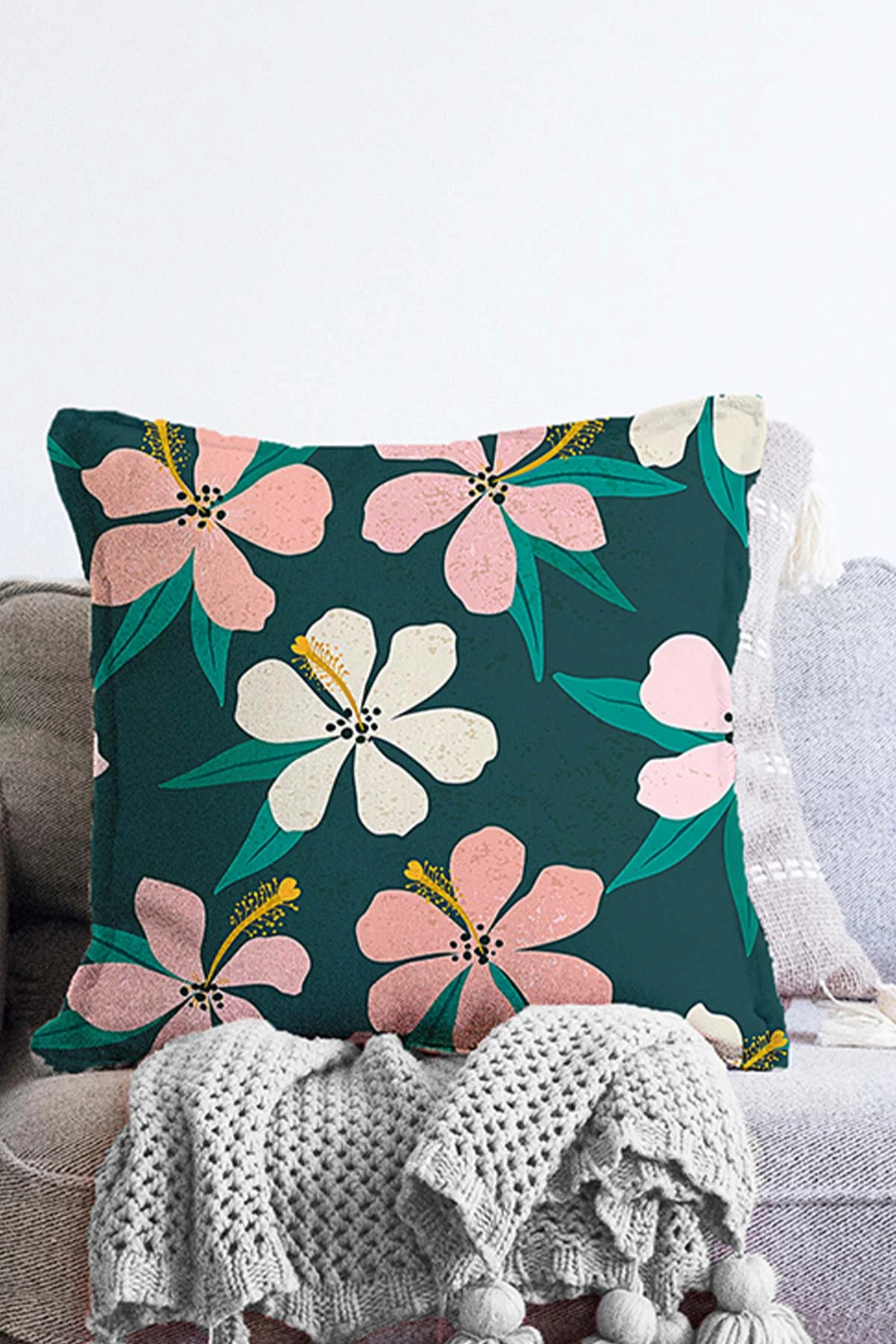 Zümrüt Yeşili 43x43 Dijital Baskılı Fermuarlı Modern Kırlent Kılıfı 272889