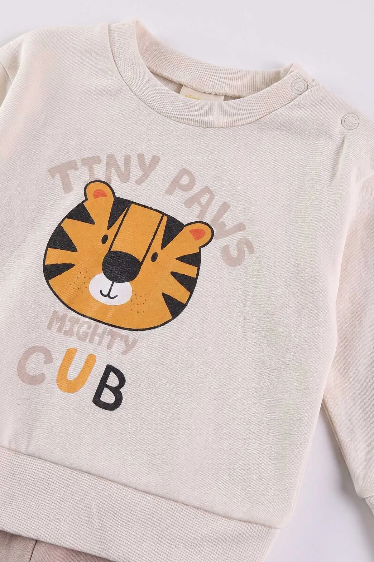 Bej (6-18 Ay)Tiny Paws Baskılı Çıtçıtlı Çimalı Erkek Bebek Takım 477853