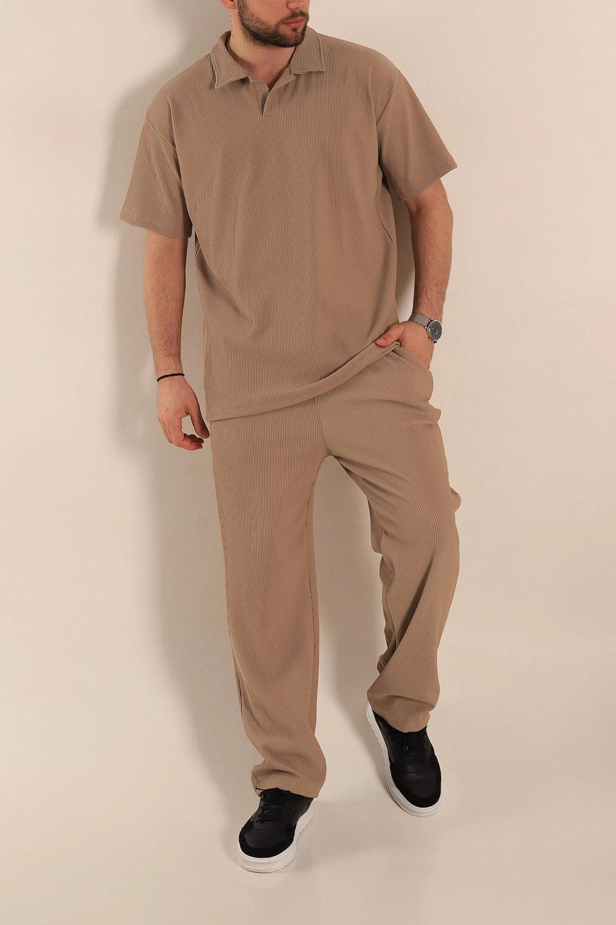 Bej Baggy Jakarlı Polo Yaka Tişörtlü Eşofman Takımı 269185