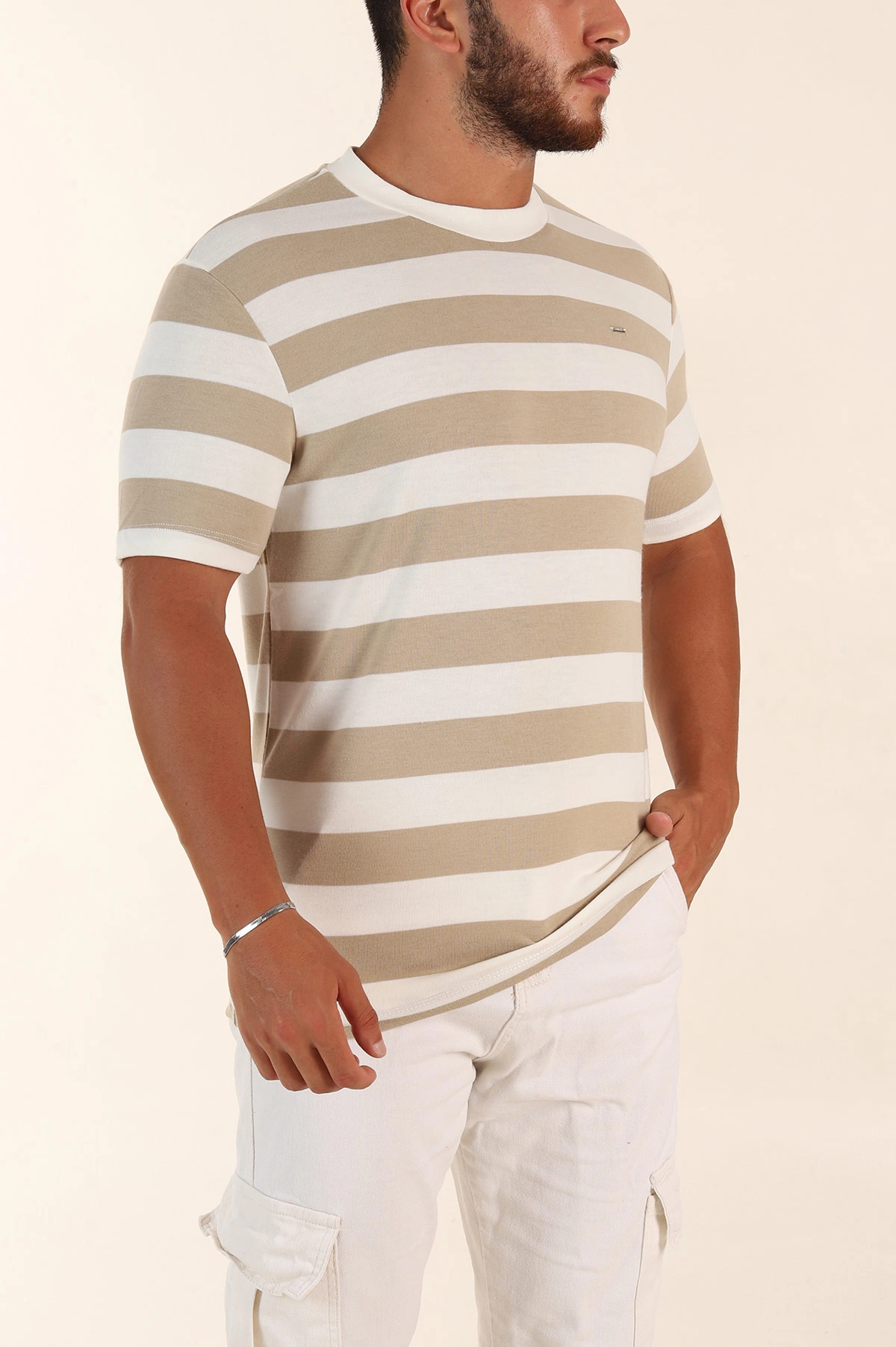 Bej Beyaz Çizgili Relaxed Fit Erkek Triko Tişört 279240