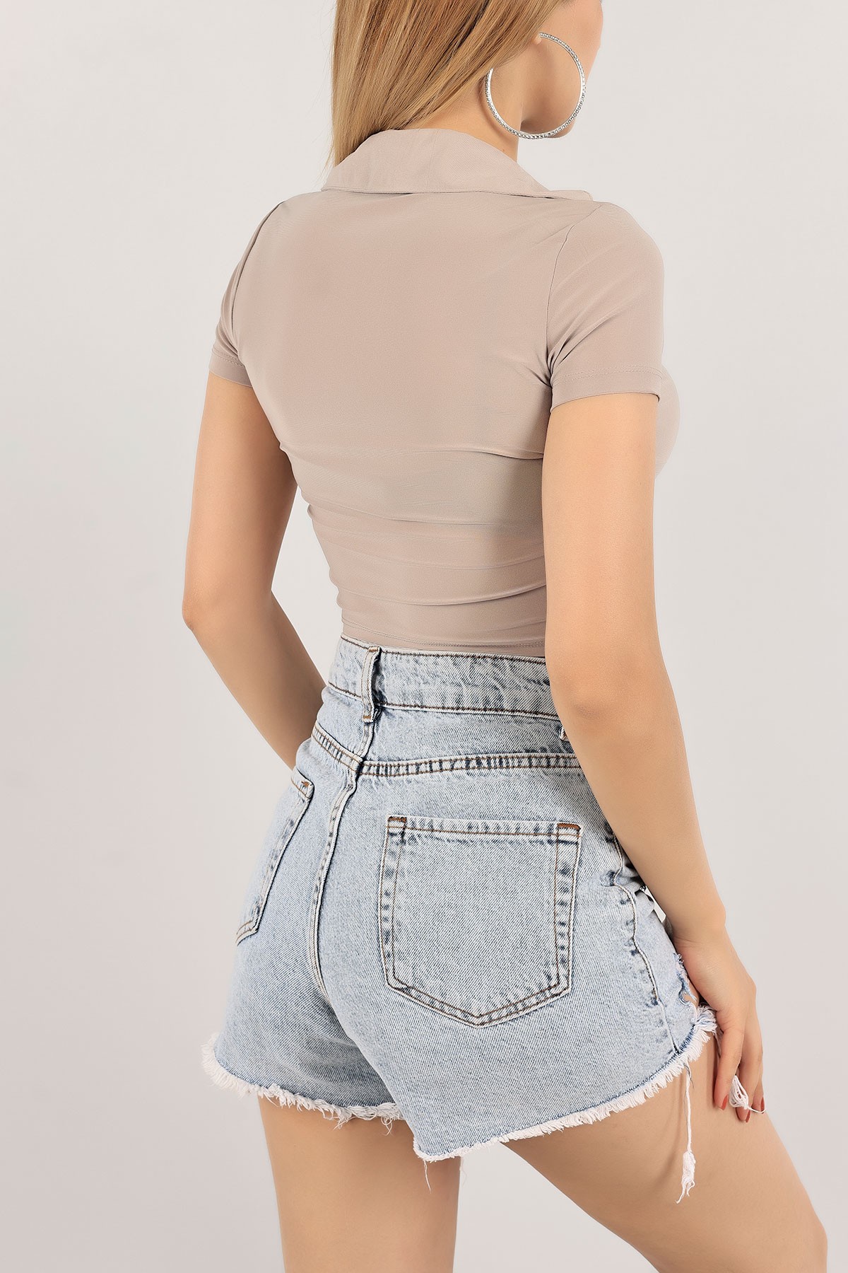 Bej Büzgü Tasarım Sendy Crop Bluz 117351