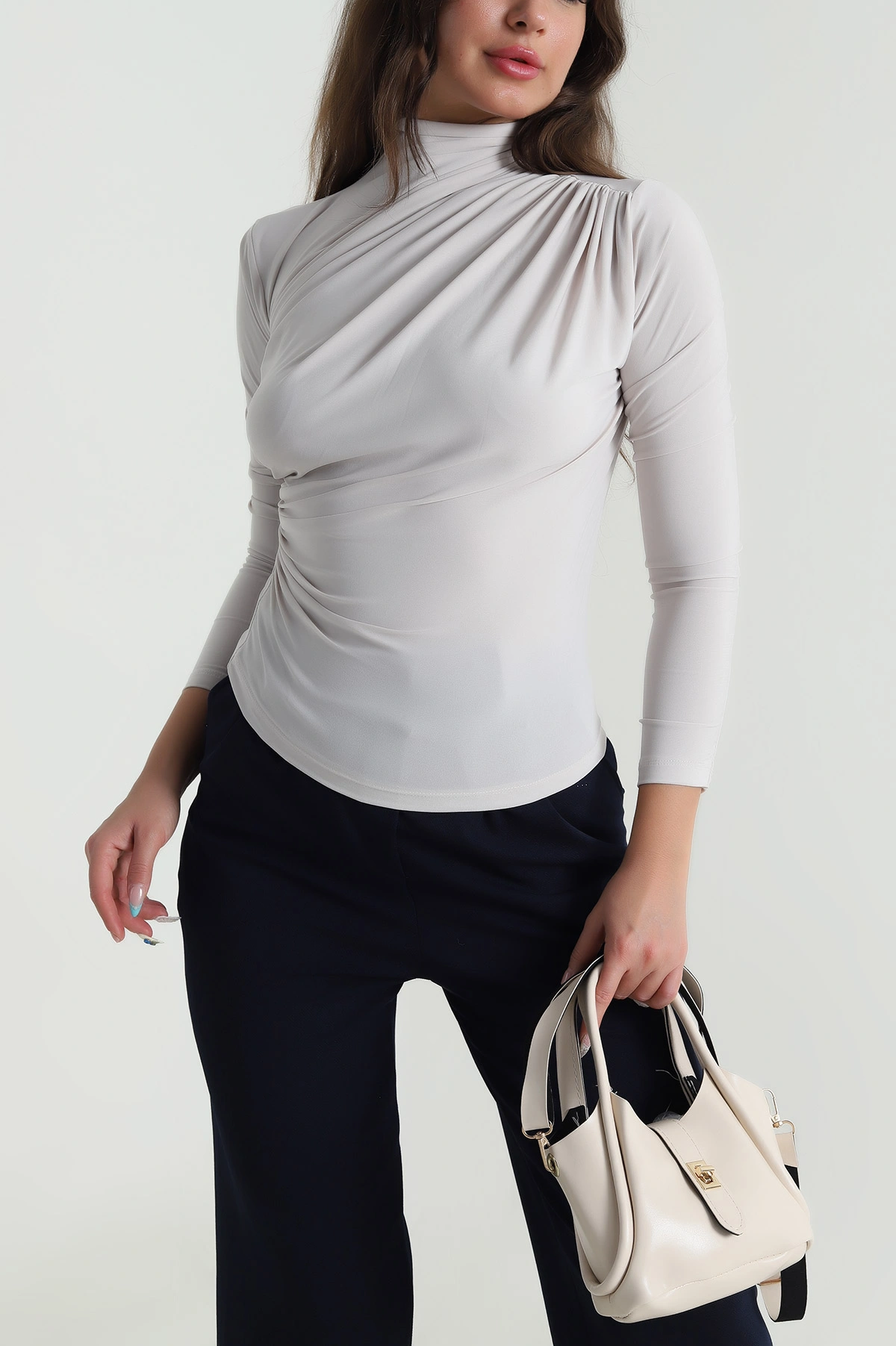 Bej Büzgülü Sandy Kadın Bluz 484997