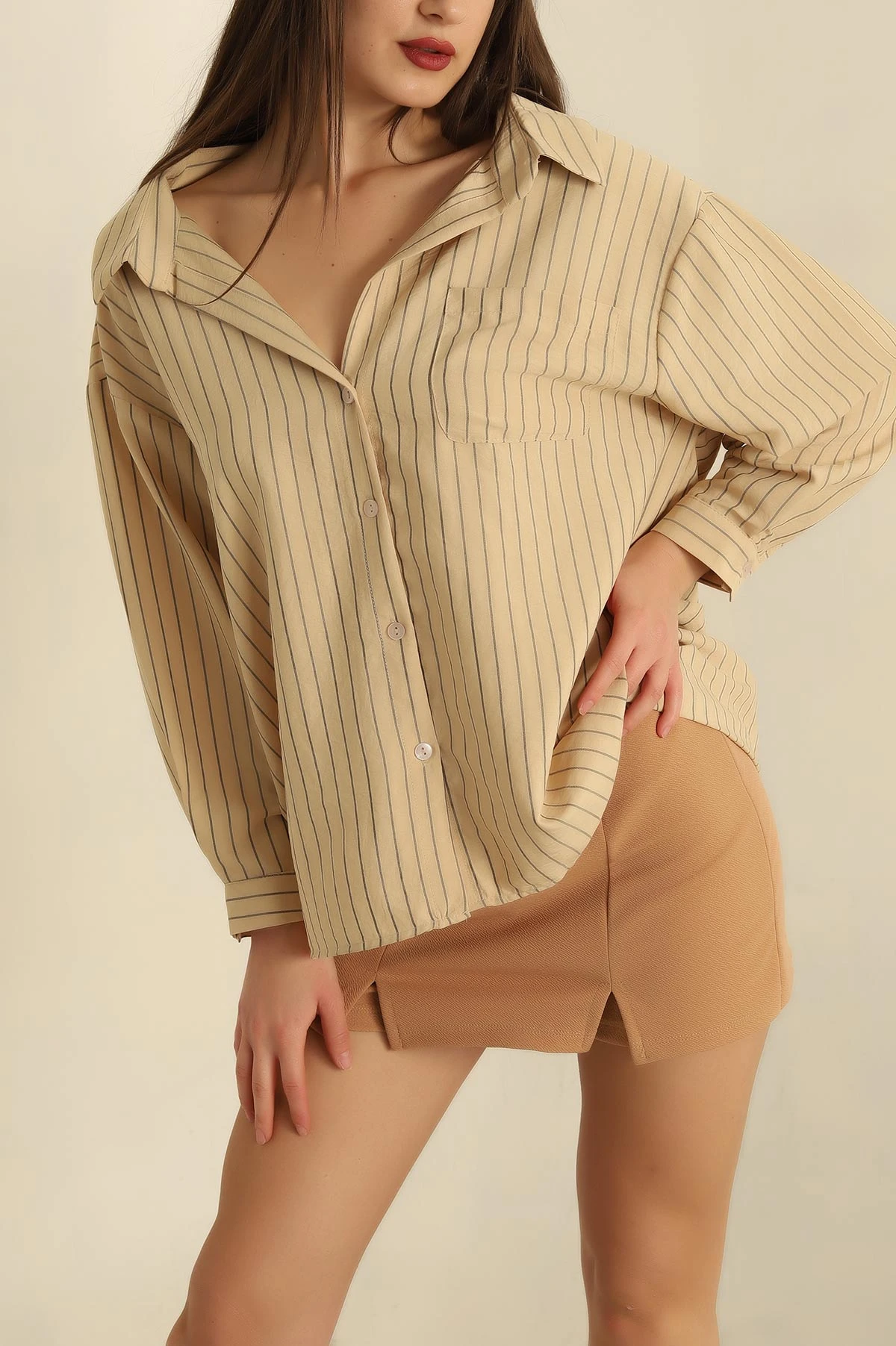 Bej Çizgili Dokuma Oversize Bayan Gömlek 269892