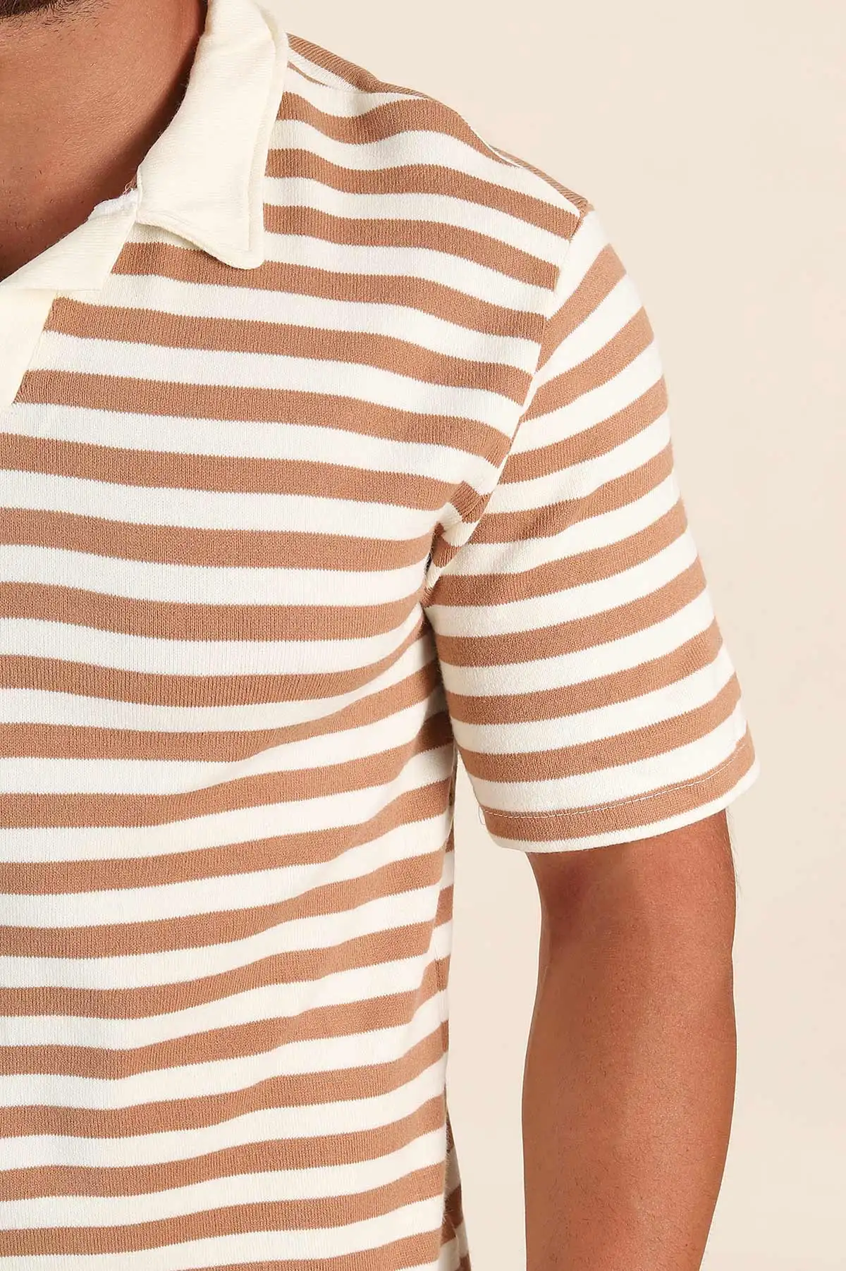 Bej Çizgili Relaxed Fit Polo Yaka Erkek Triko Tişört 276748