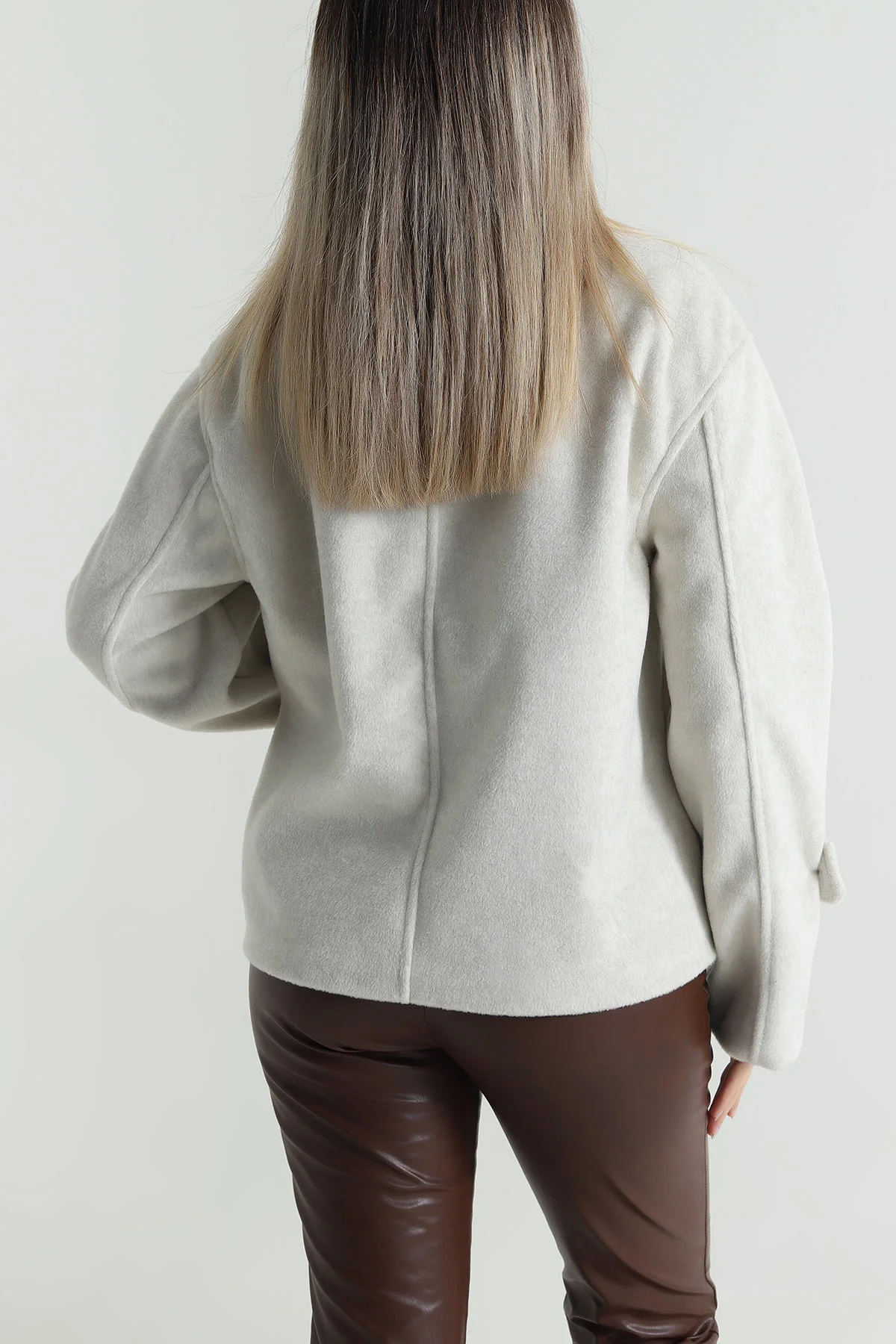 Bej Dik Yaka Kadın Fox Mont 490396