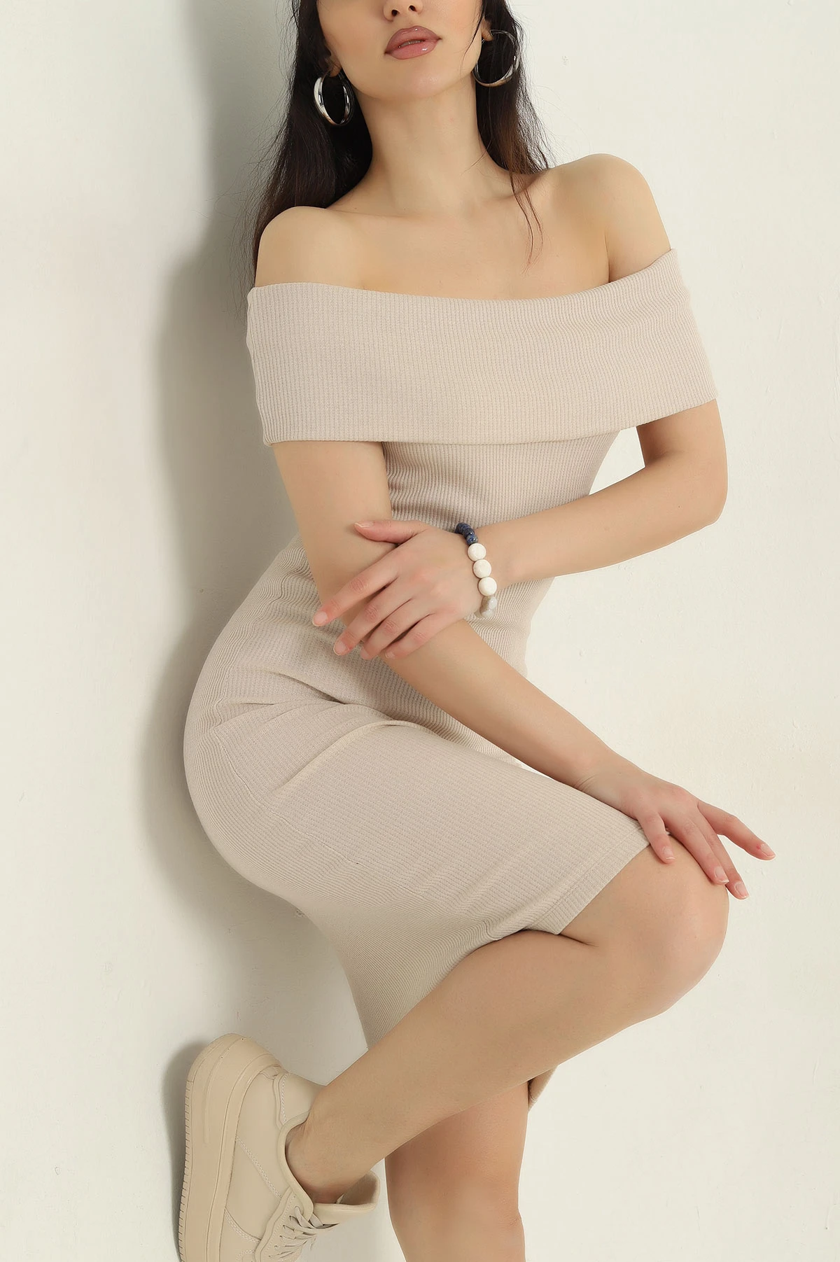 Bej Fitilli Madonna Yaka Likralı Kadın Elbise 357808