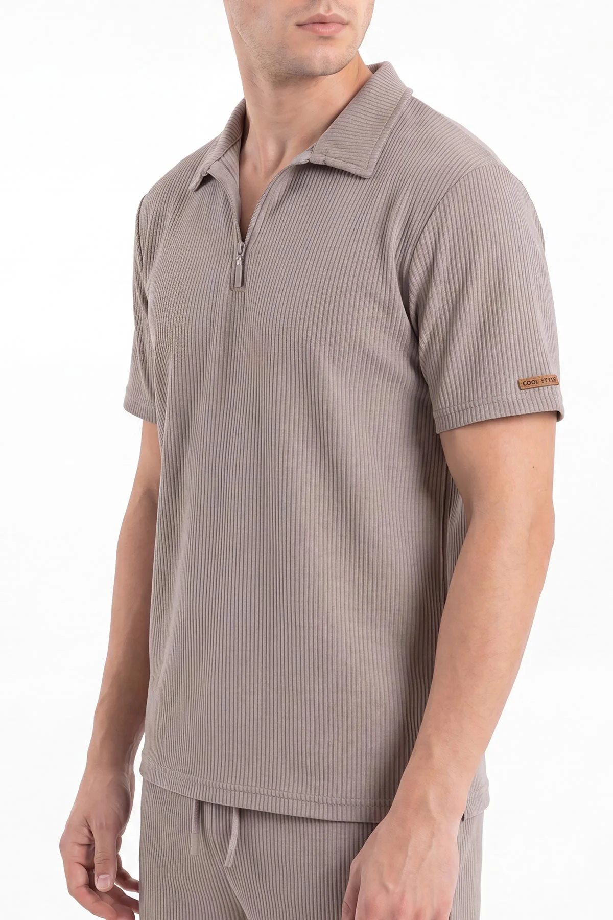 Bej Look Kumaş Yarım Fermuarlı Erkek Şortlu Takım 467645